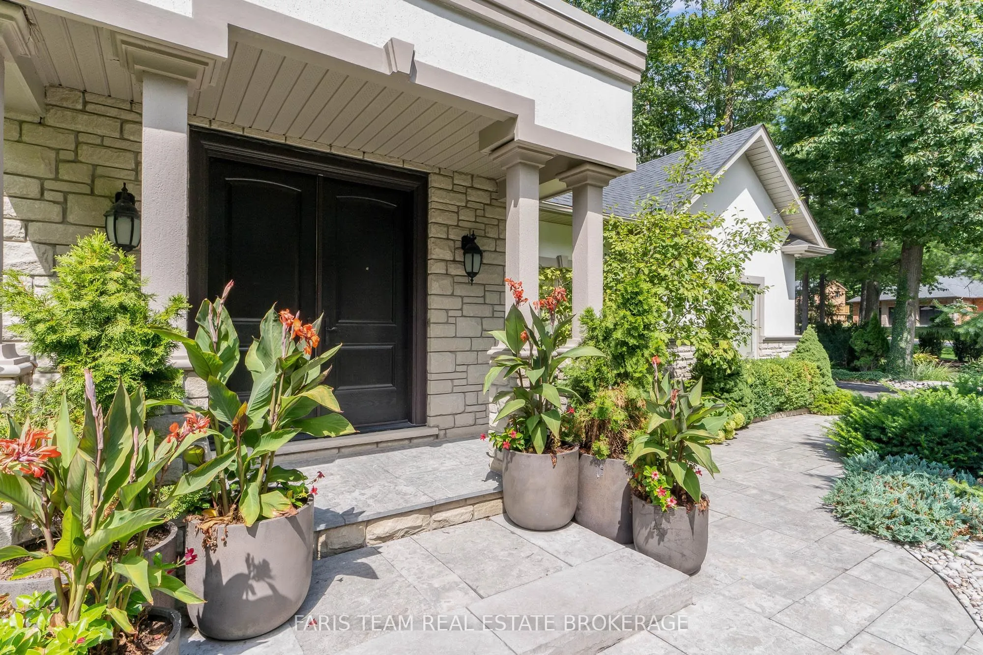6 Georgina Drive