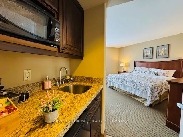 90 Highland Drive, #2076-77
