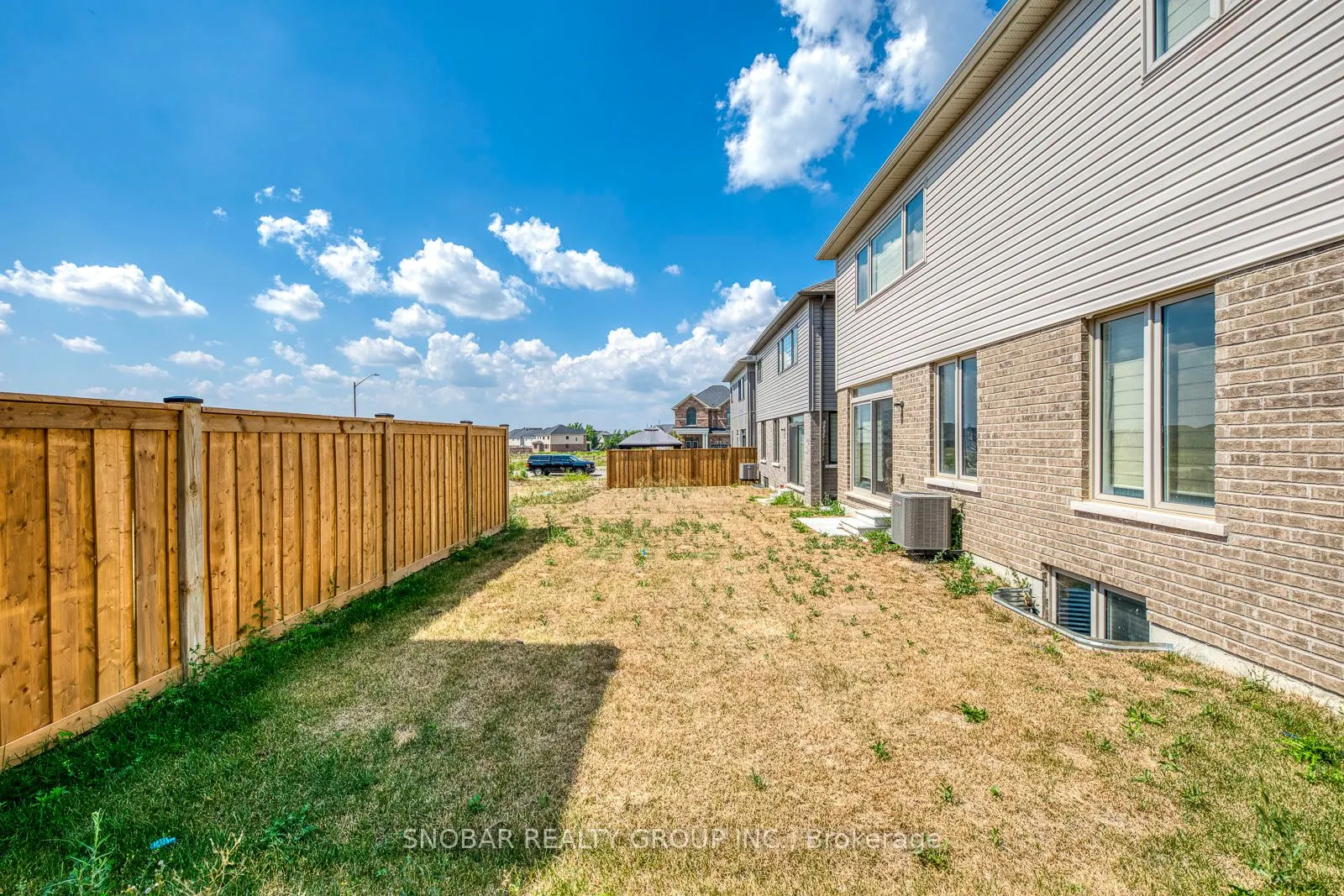 15 Valleybrook Road
