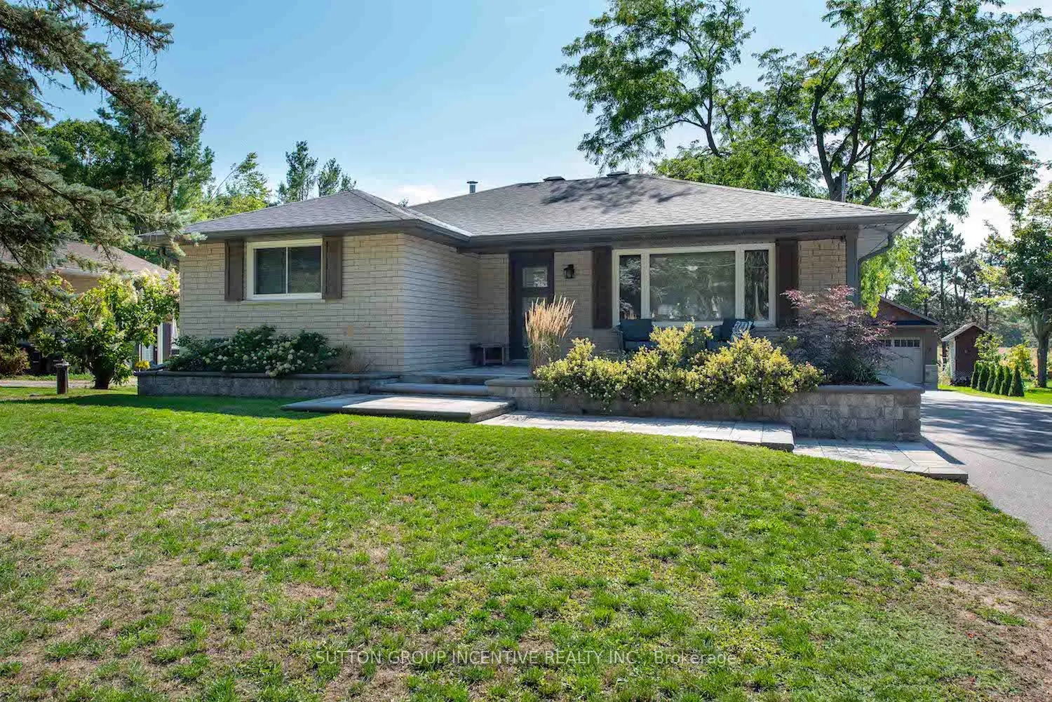 1193 sunnidale Road