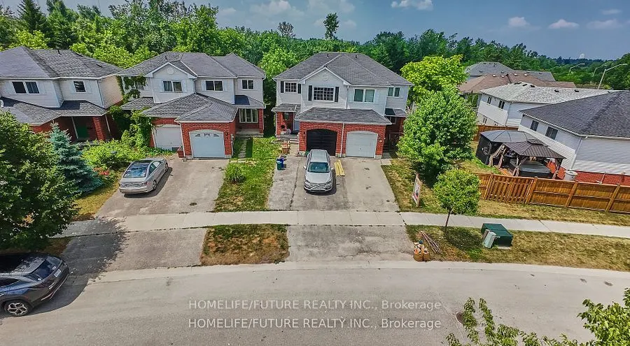 6 Pickett Crescent