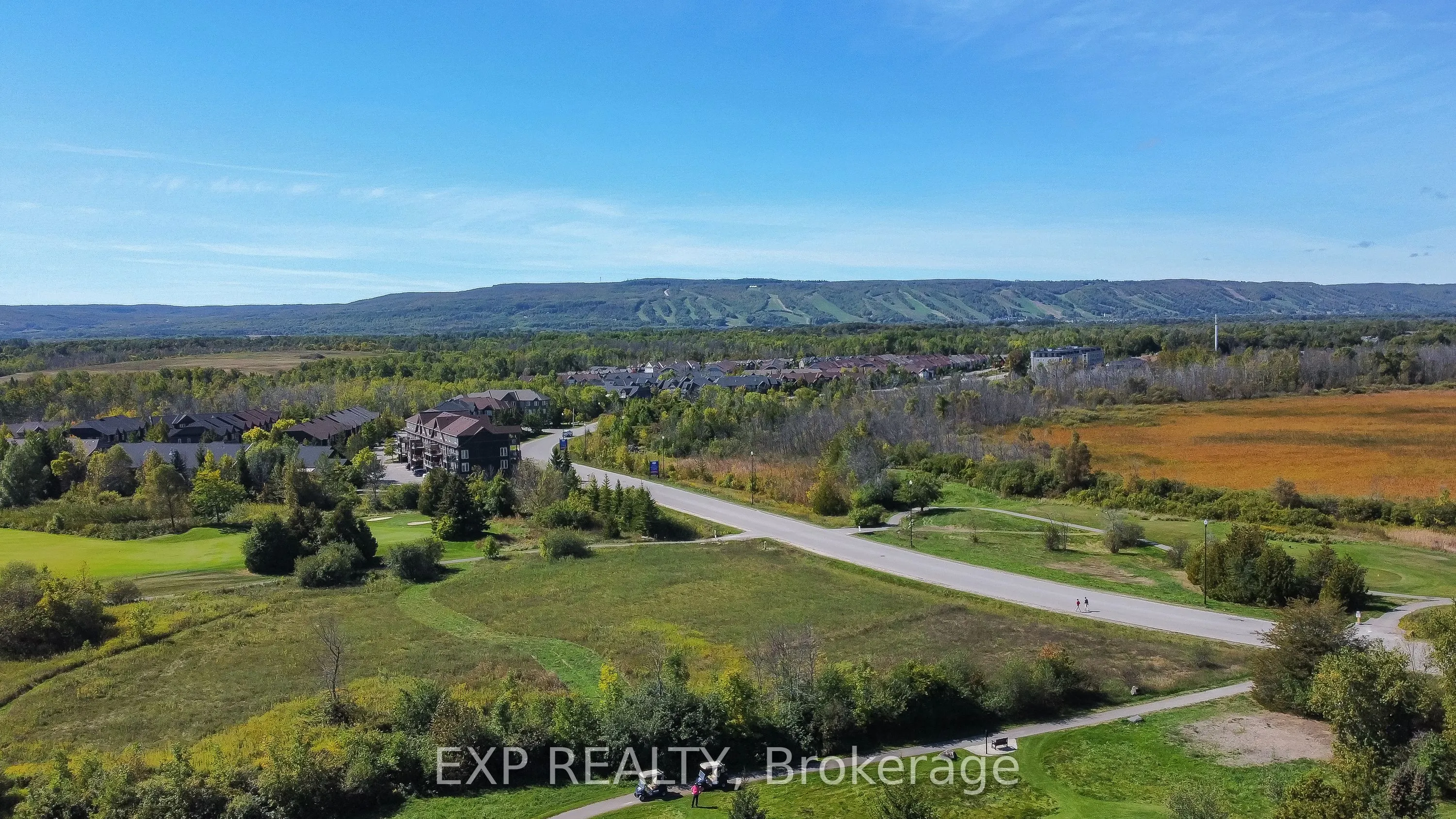 133 Fairway Crescent, #38