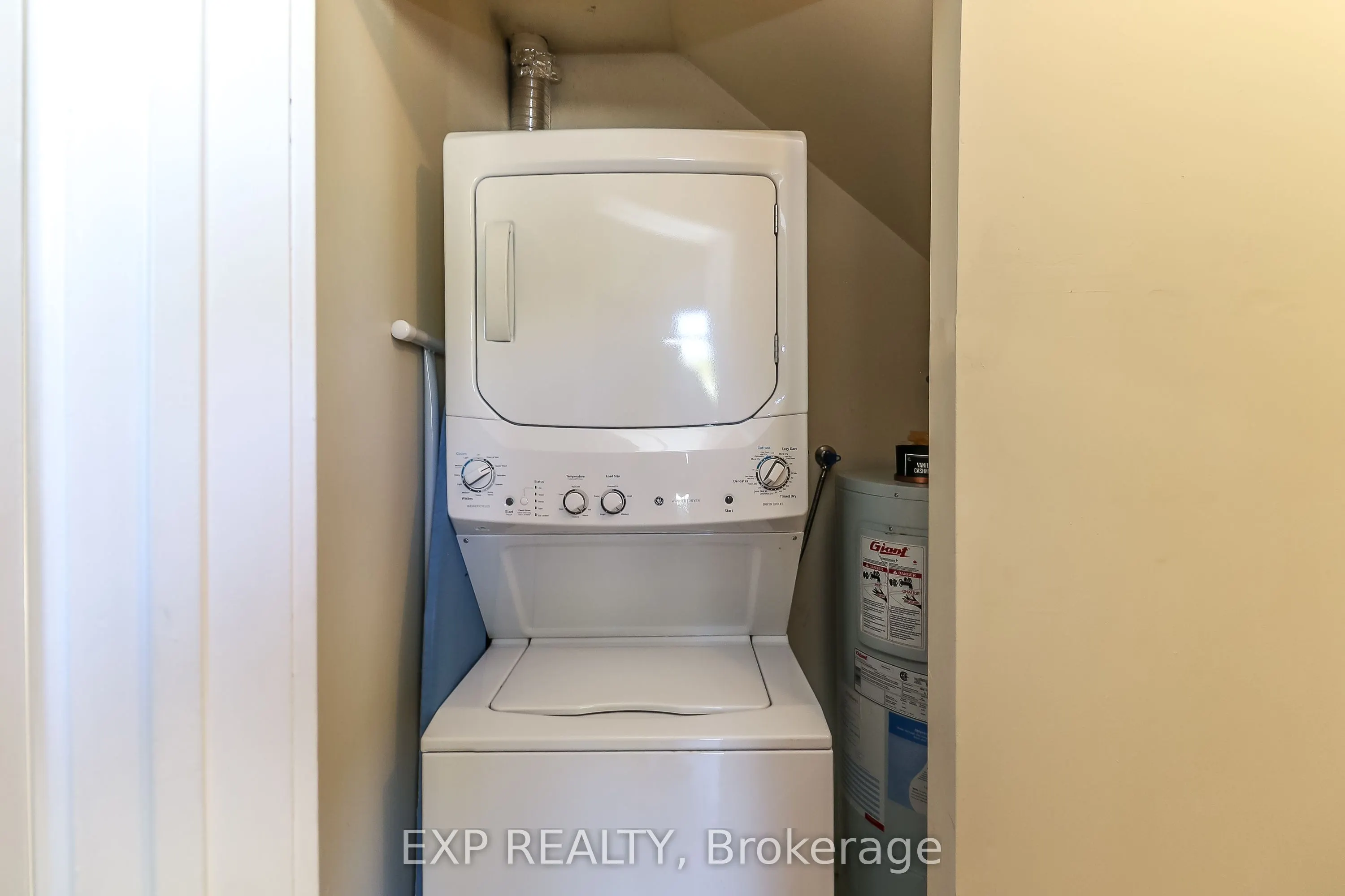 133 Fairway Crescent, #38