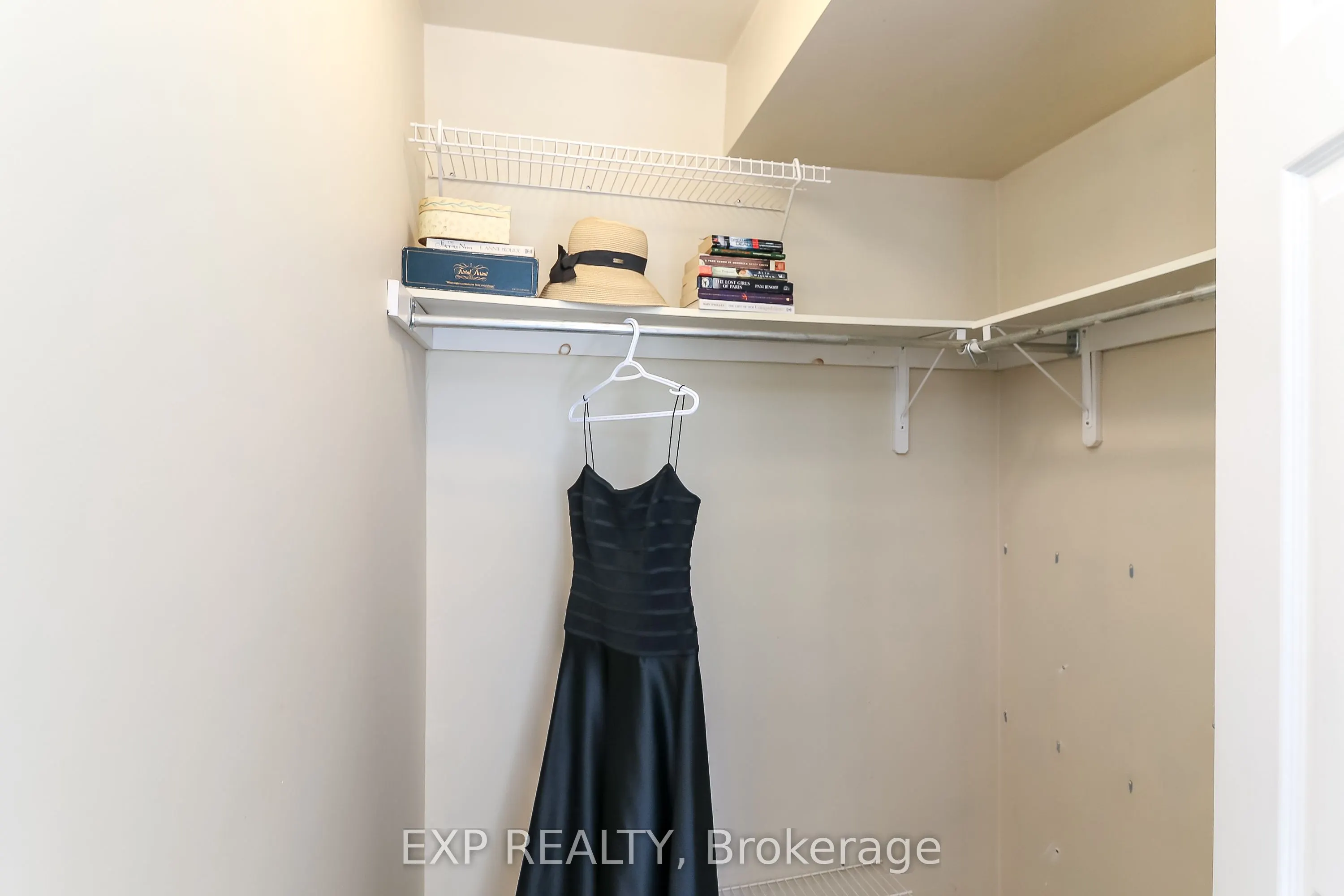 133 Fairway Crescent, #38