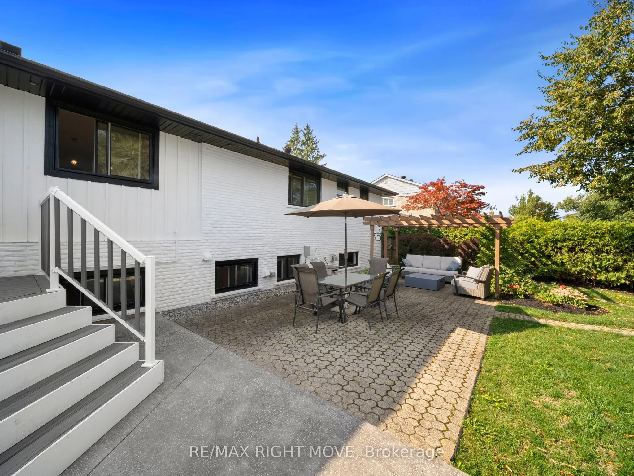 16 Greenfield Avenue