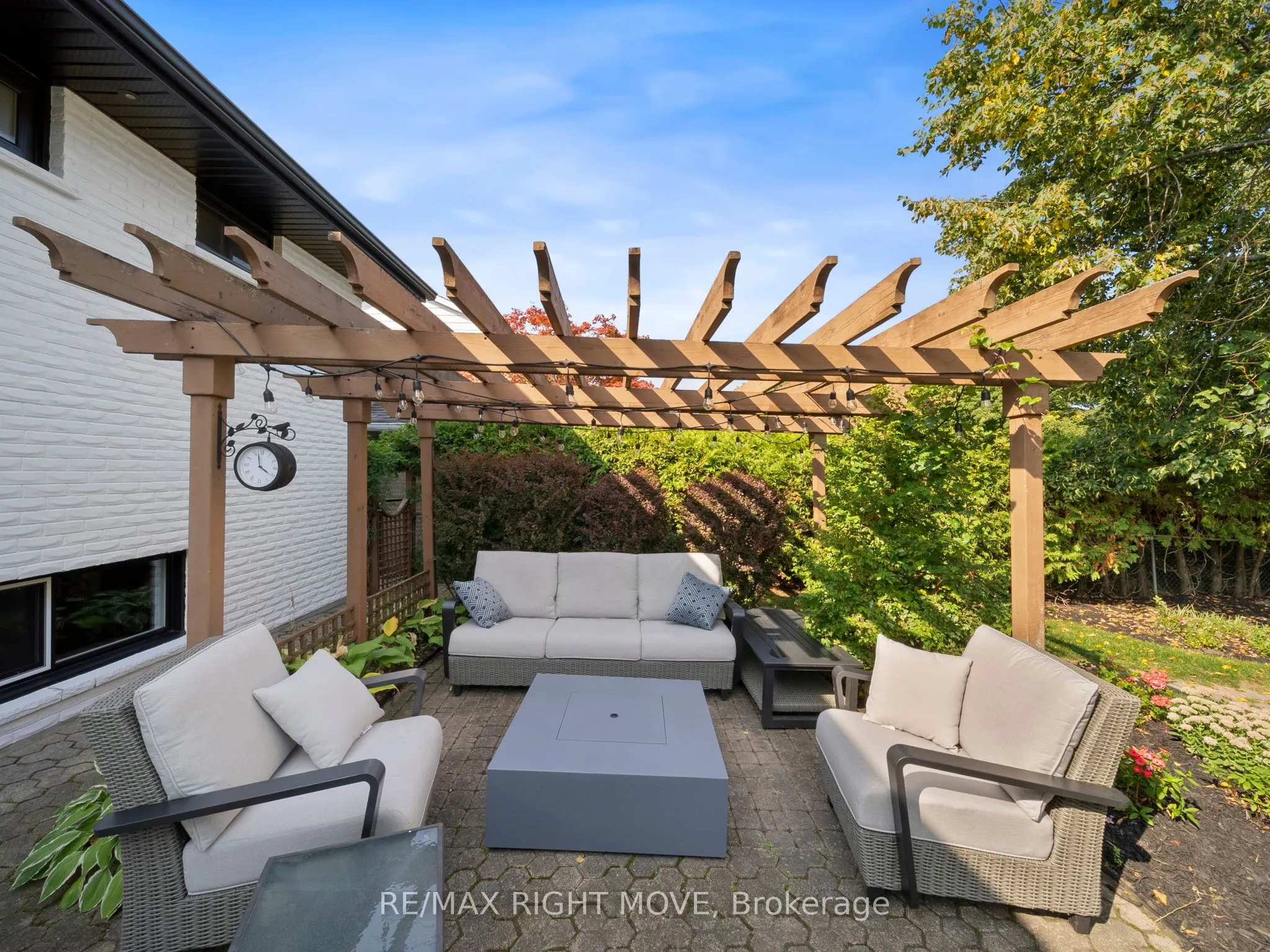 16 Greenfield Avenue