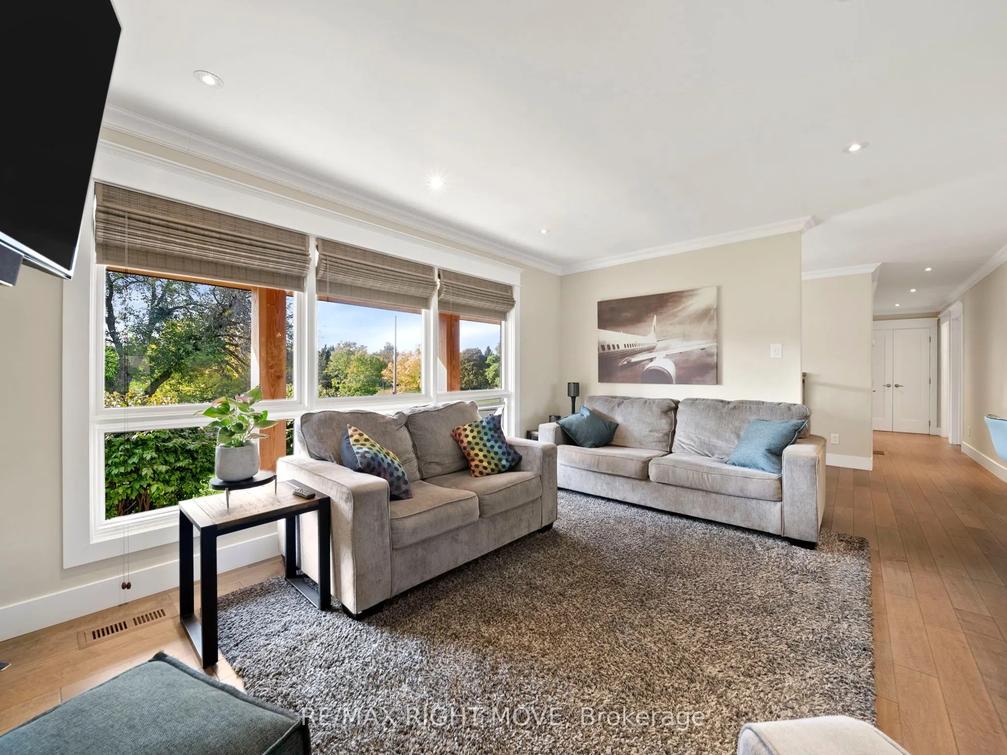 16 Greenfield Avenue