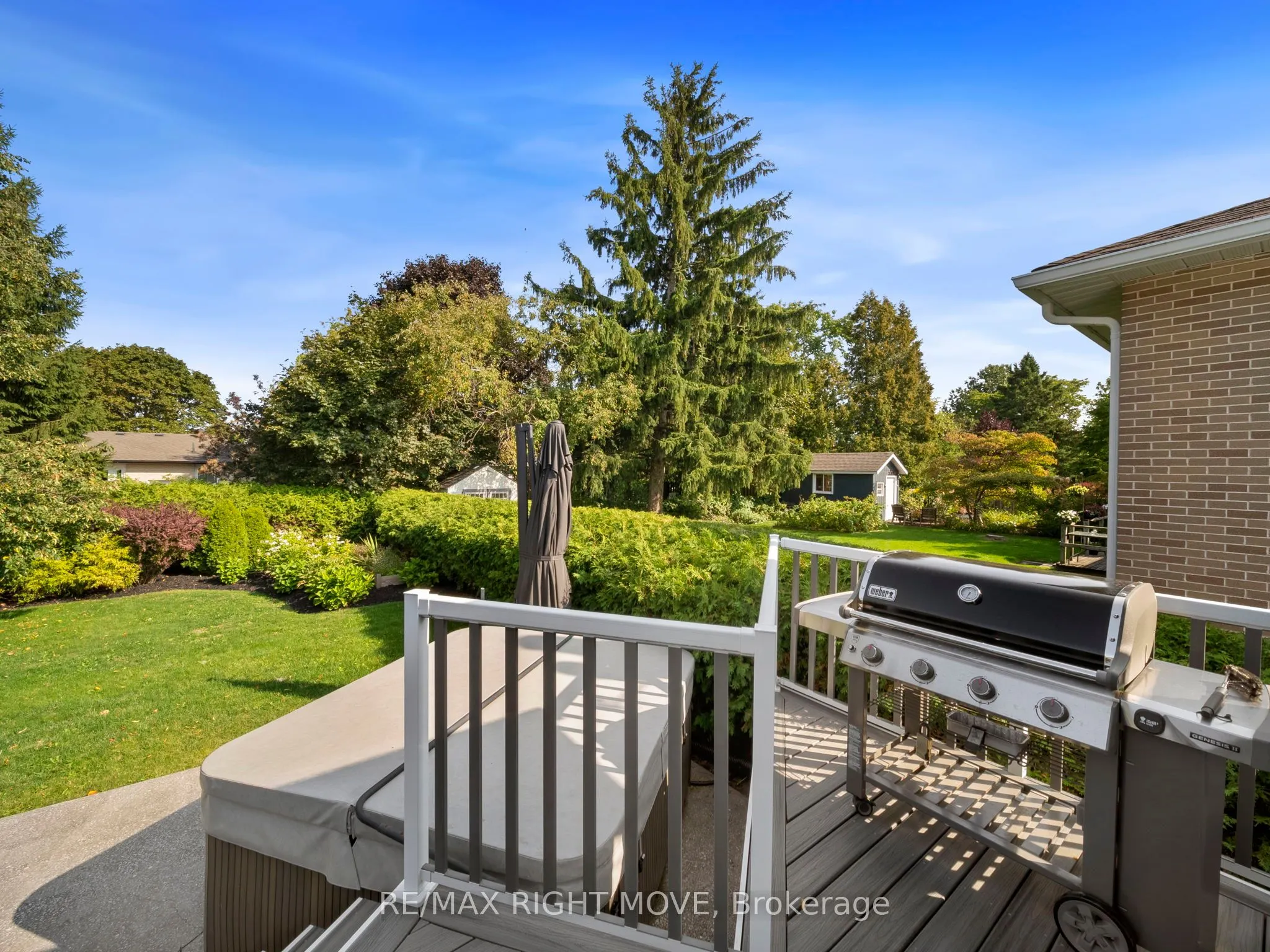 16 Greenfield Avenue