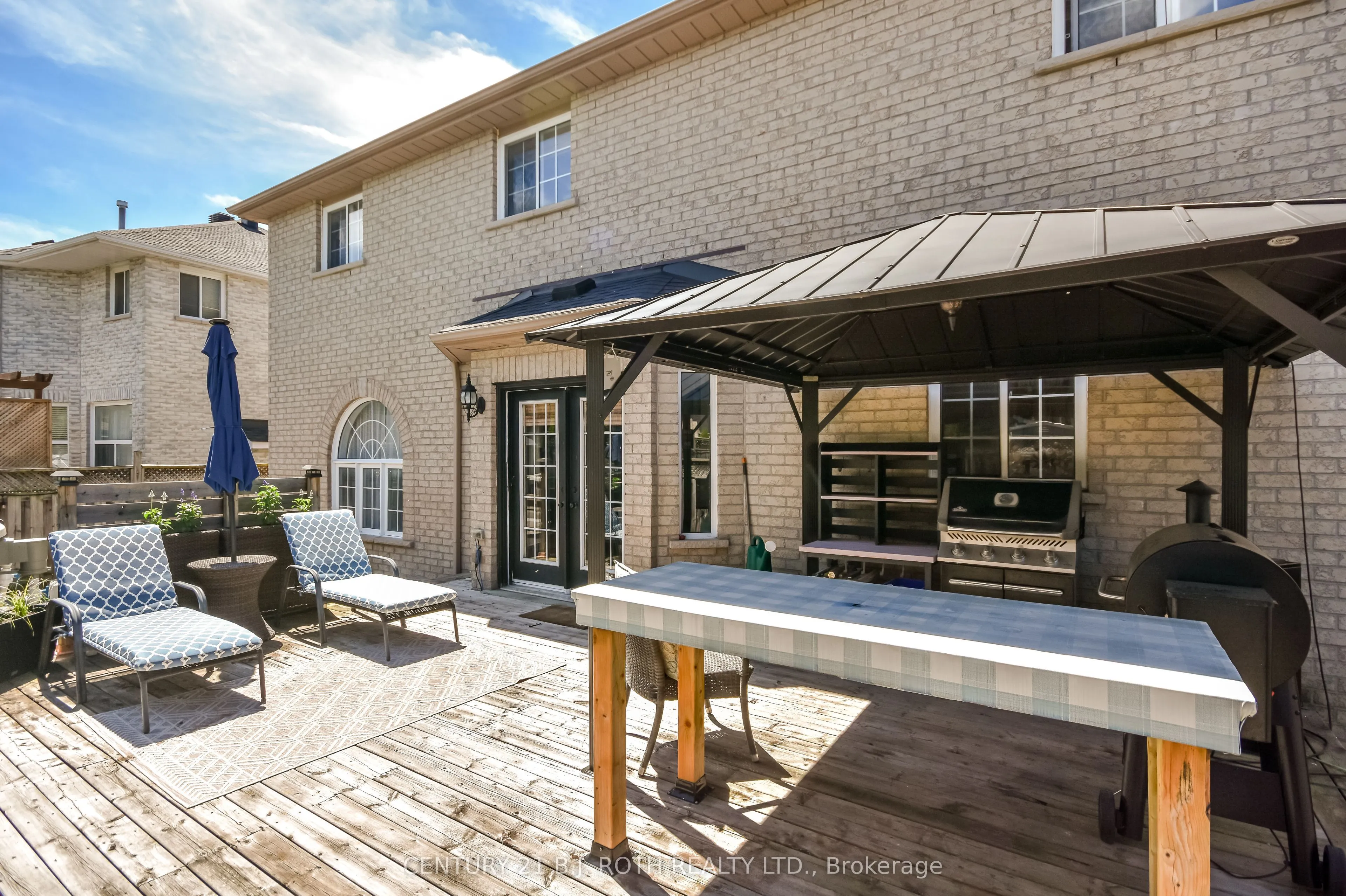 60 Carley Crescent