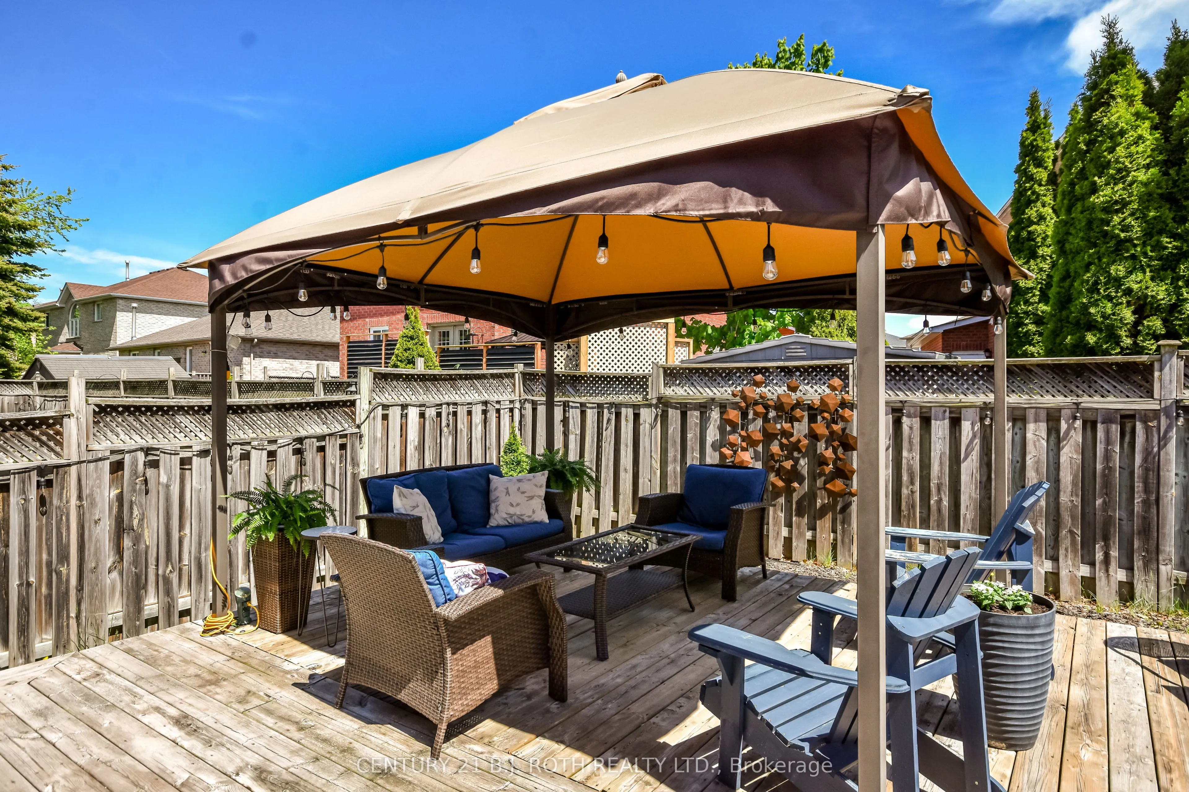 60 Carley Crescent