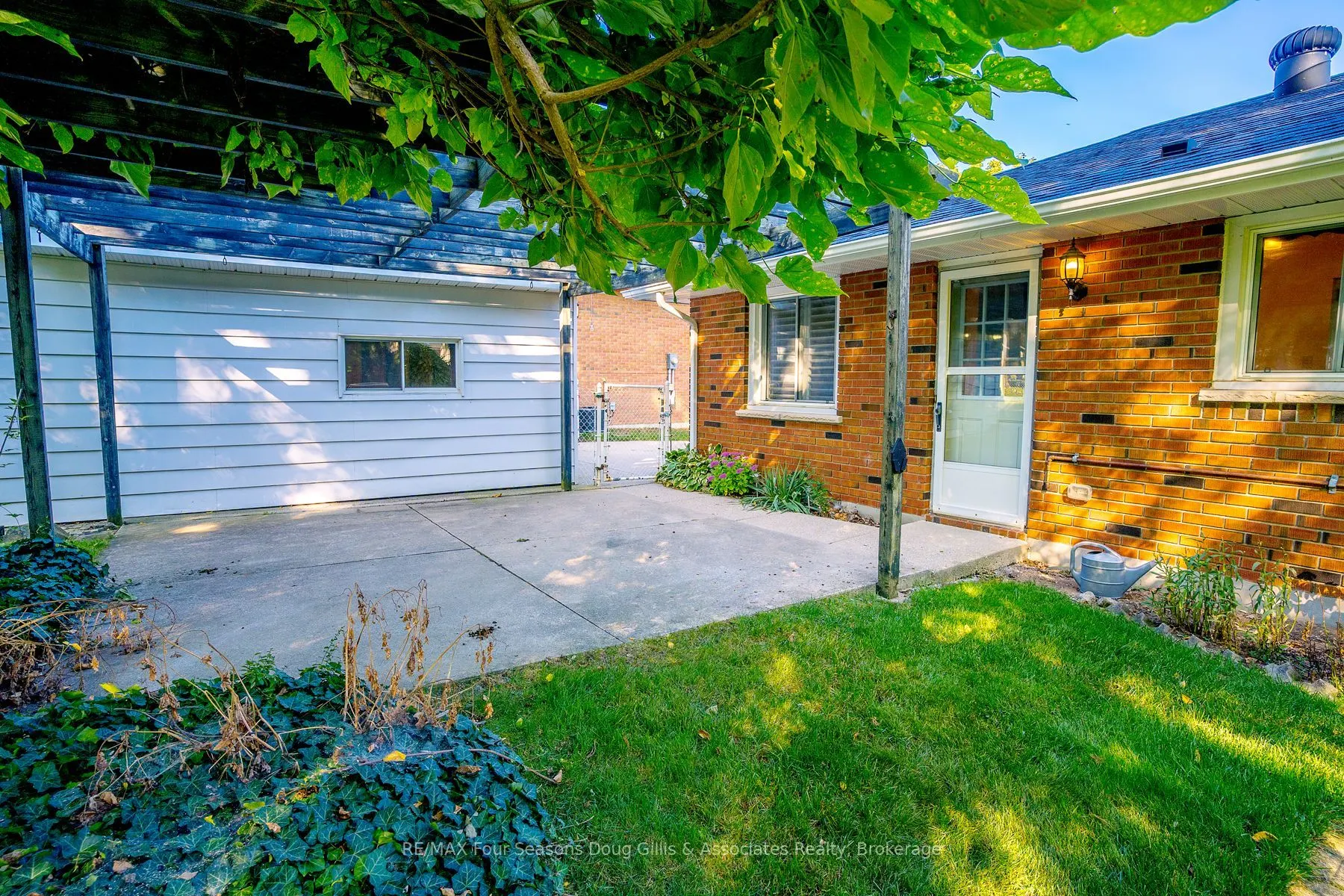 10 Lockhart Road