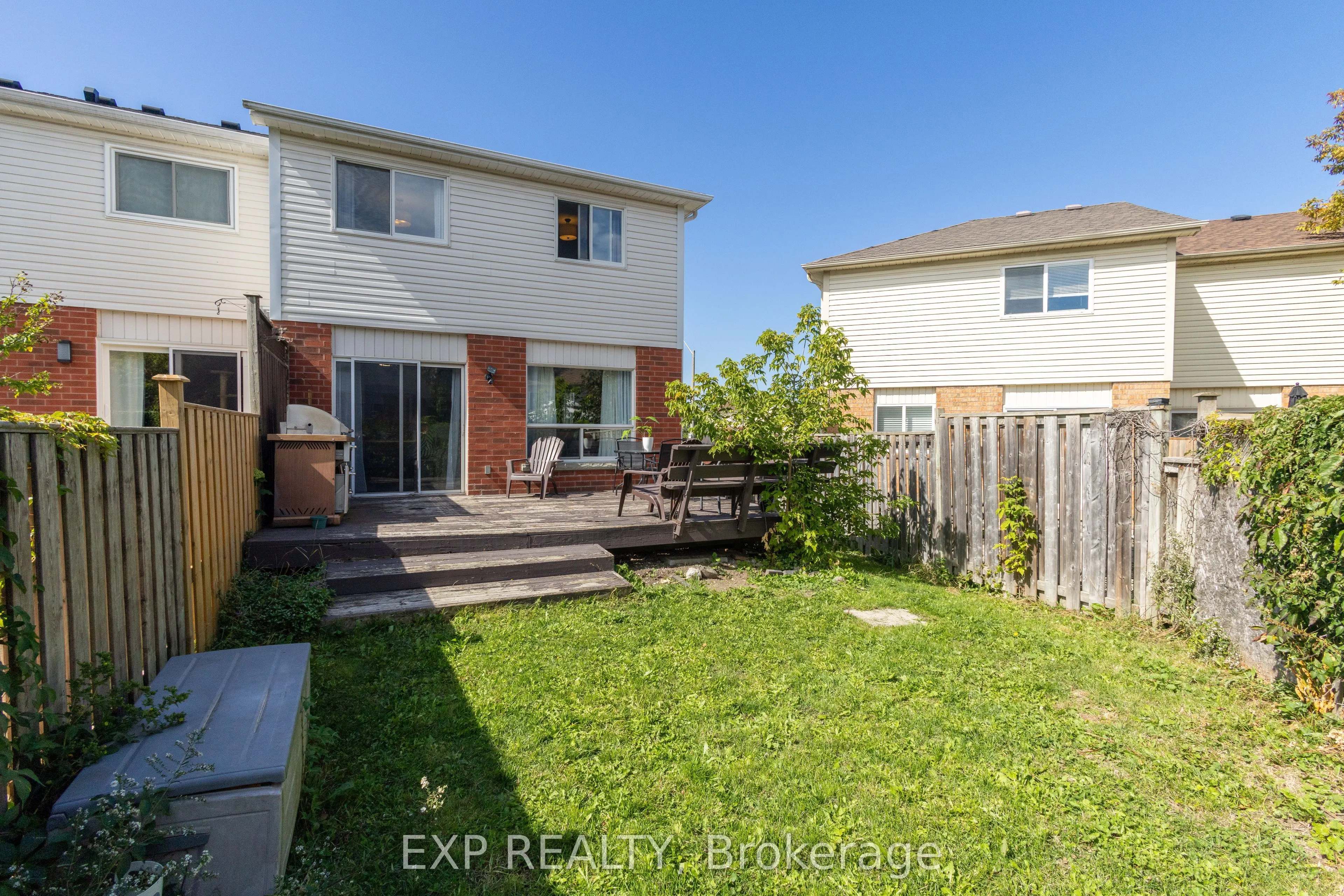 192 Pickett Crescent