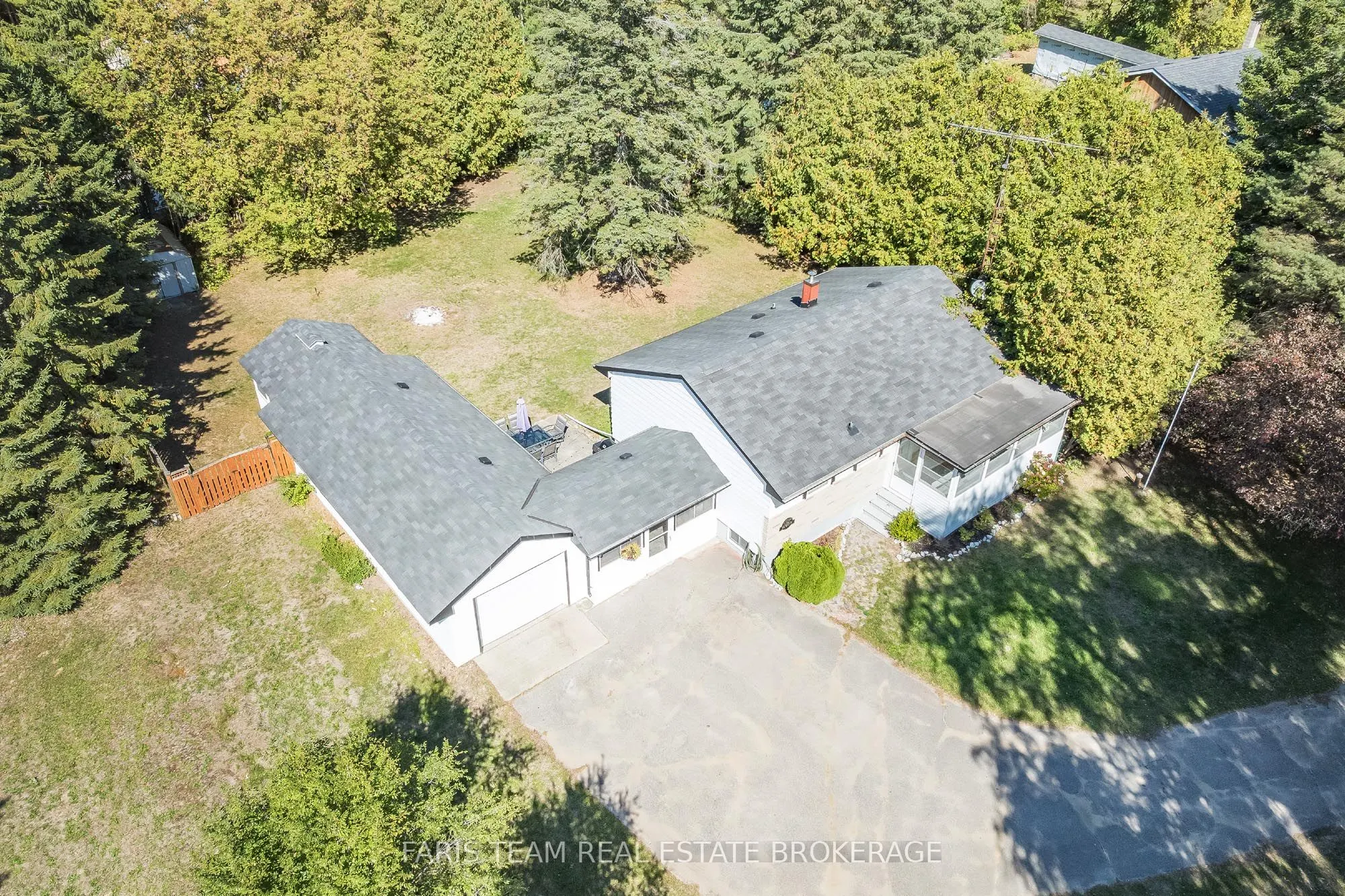 2570 Sunnidale Road