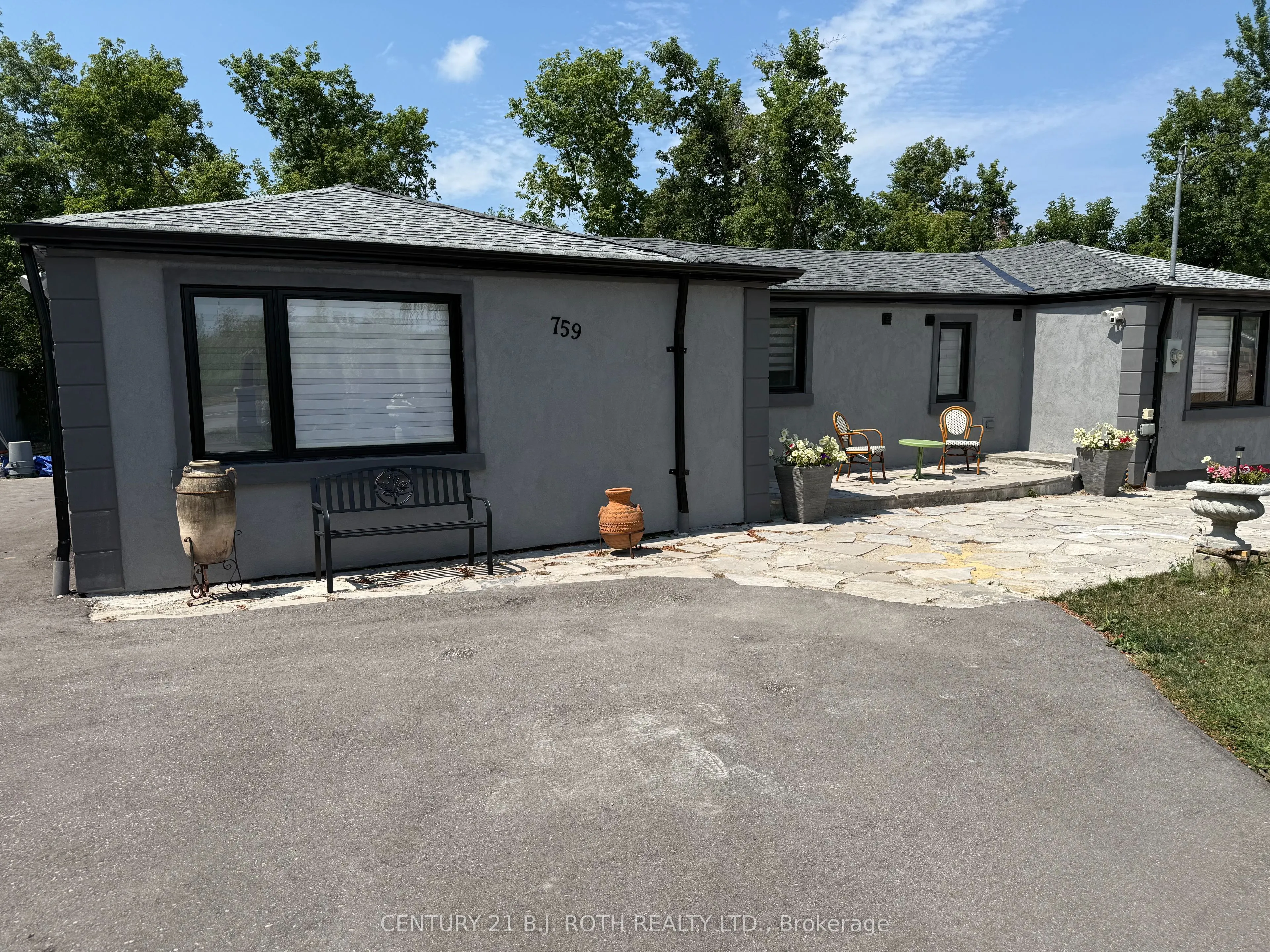 759 Essa Road, #Upper 2