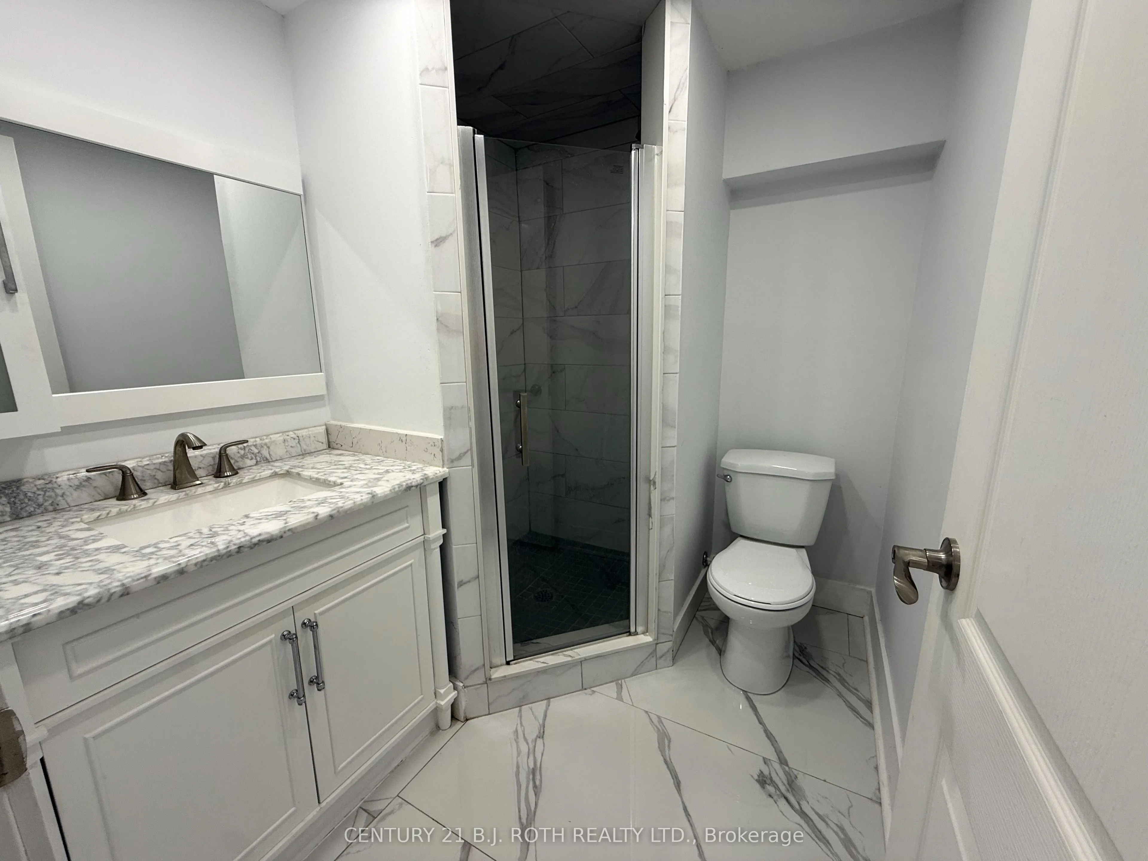 759 Essa Road, #Upper 2