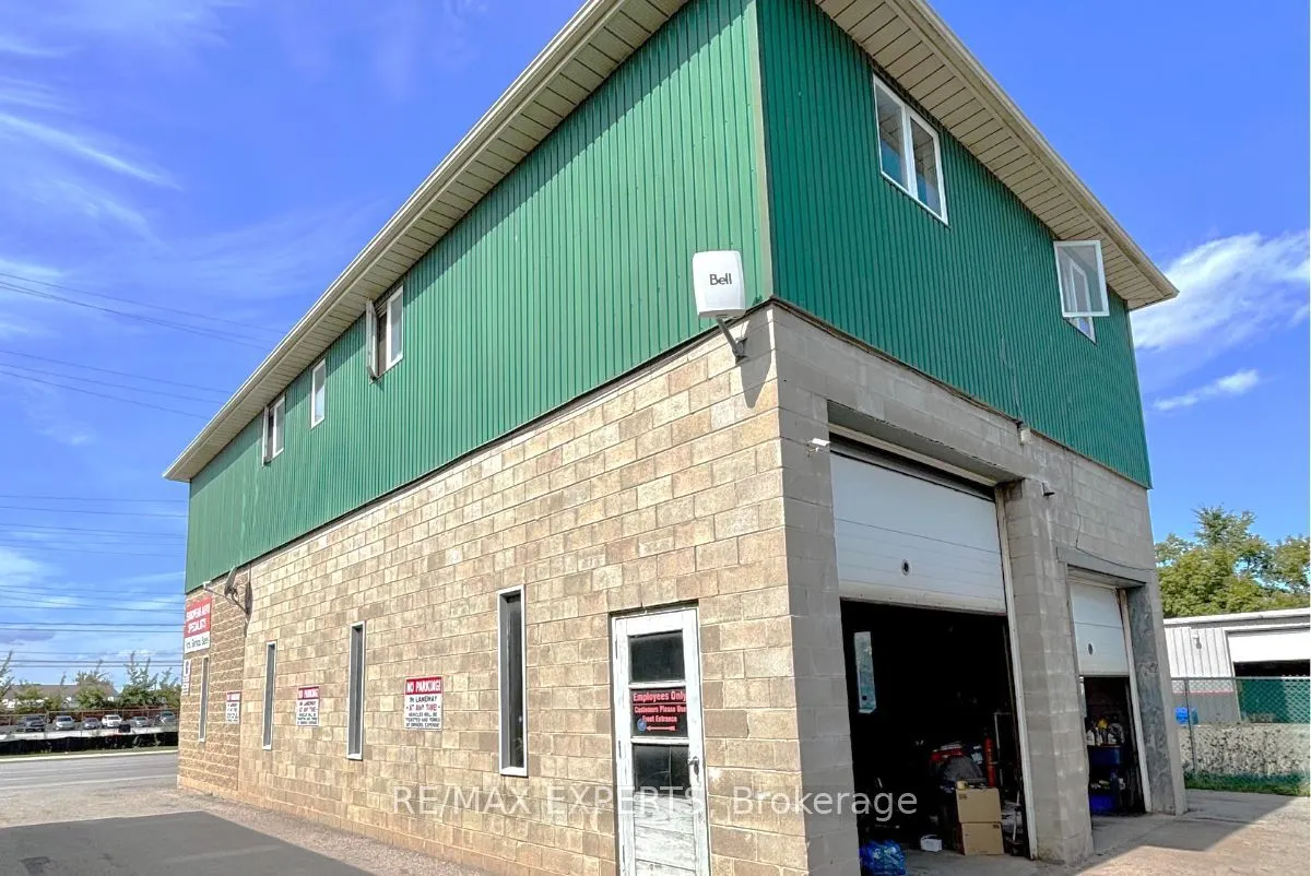 5 Ferndale Drive N
