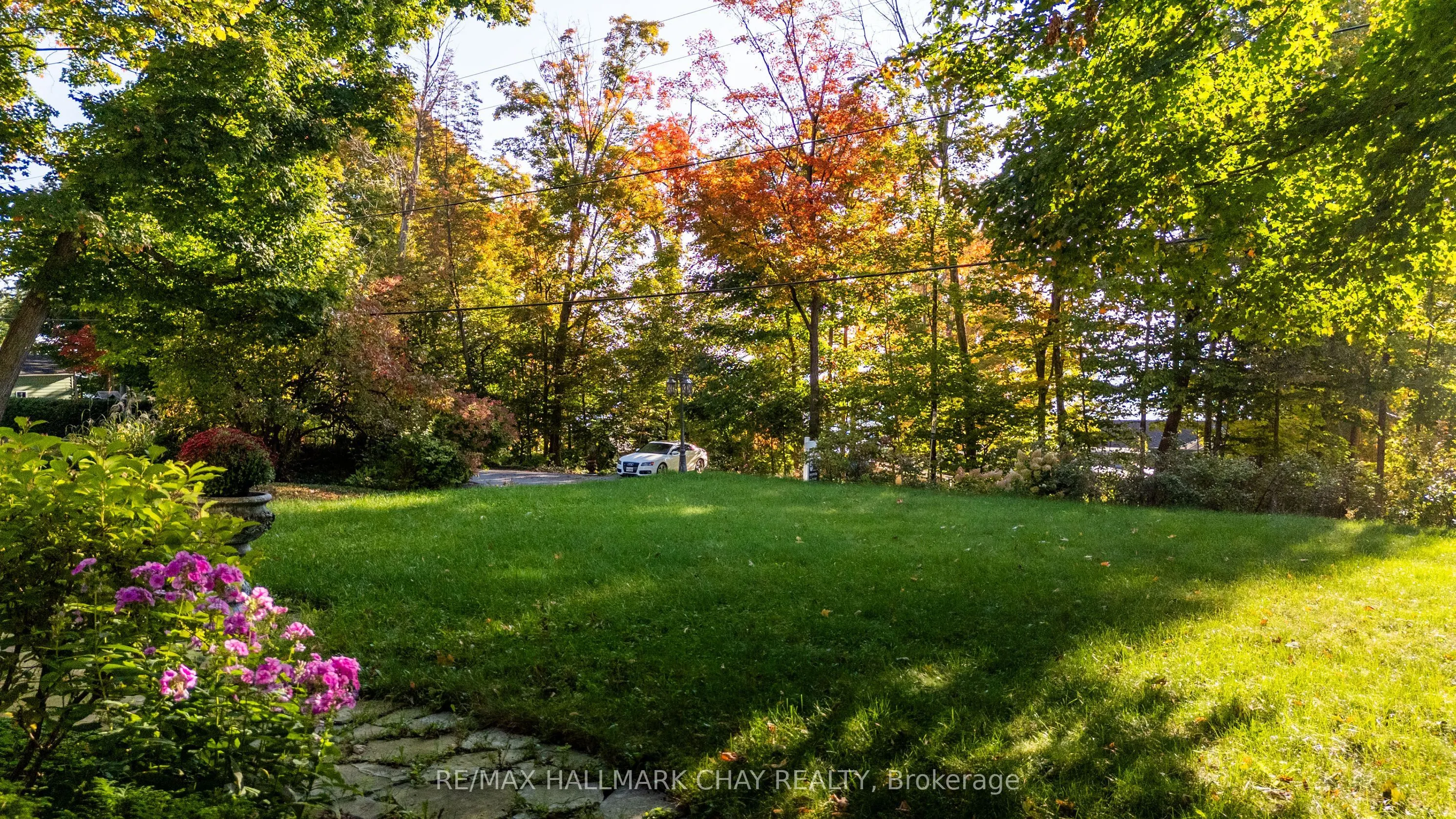 372 Lakewood Drive