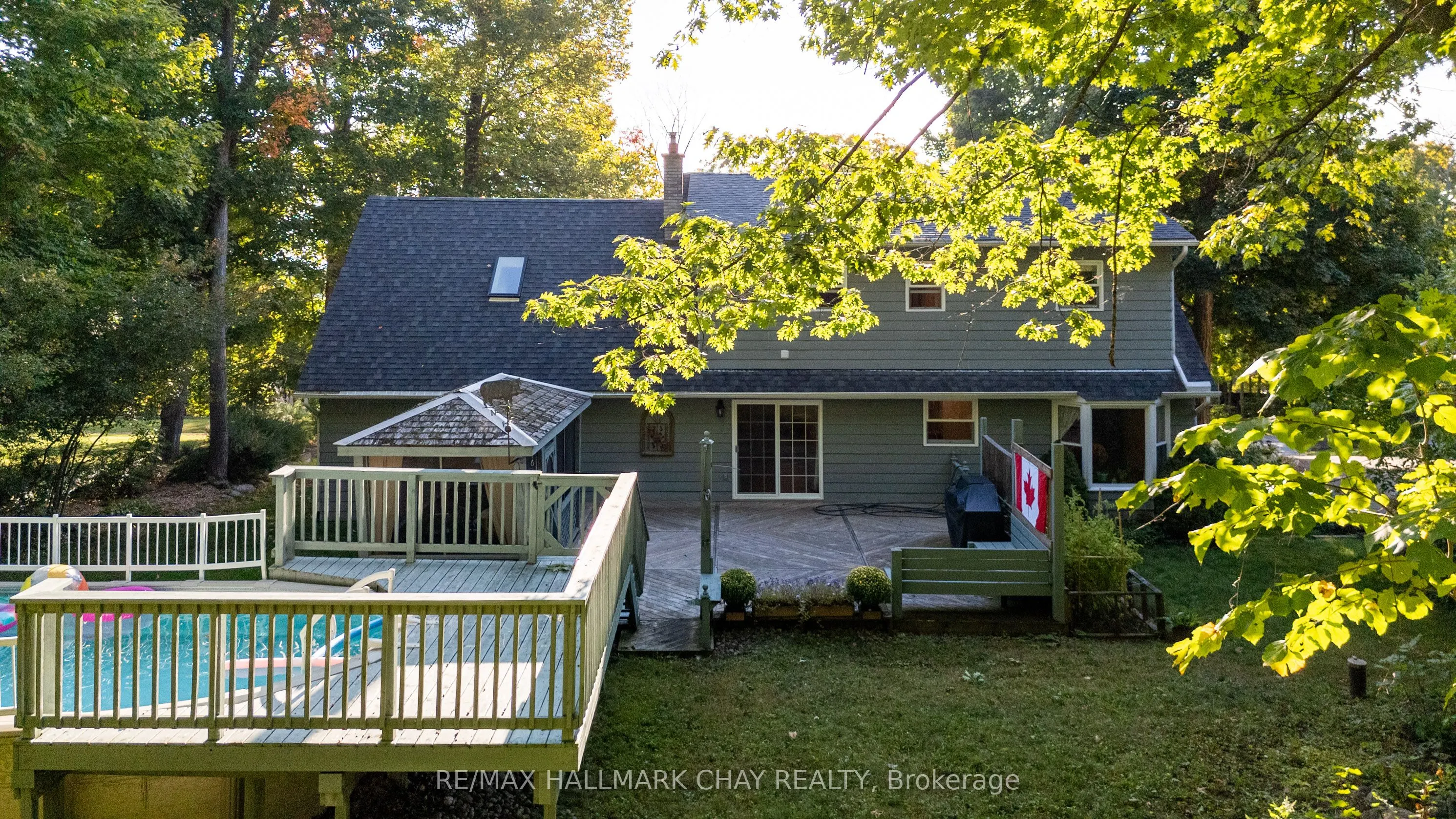 372 Lakewood Drive