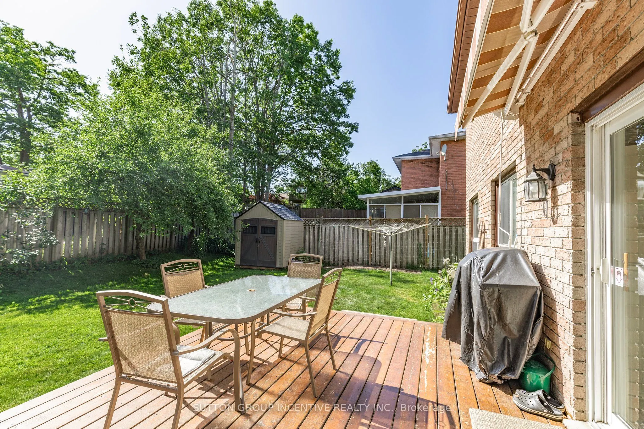 10 Keats Drive