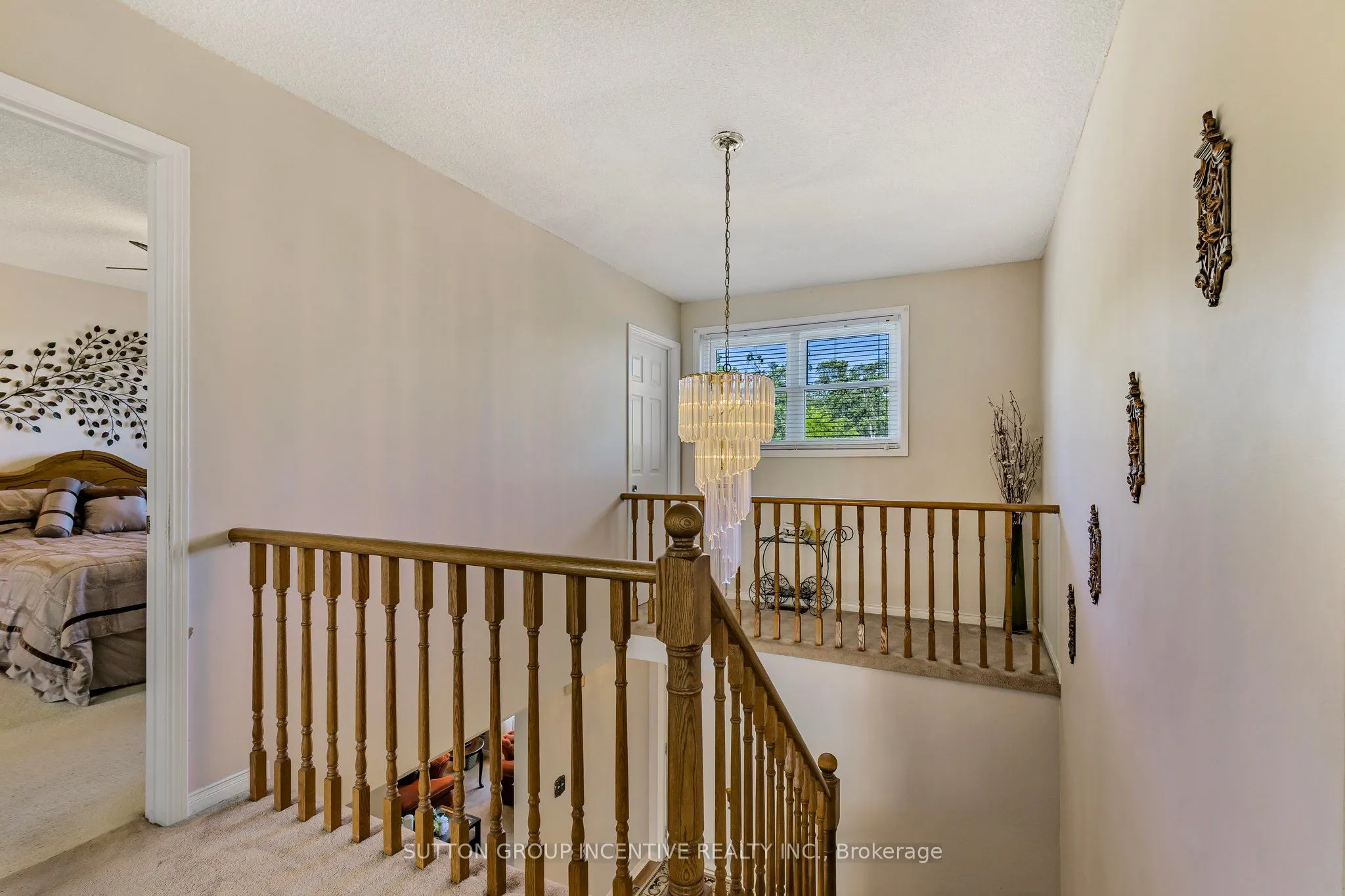 10 Keats Drive