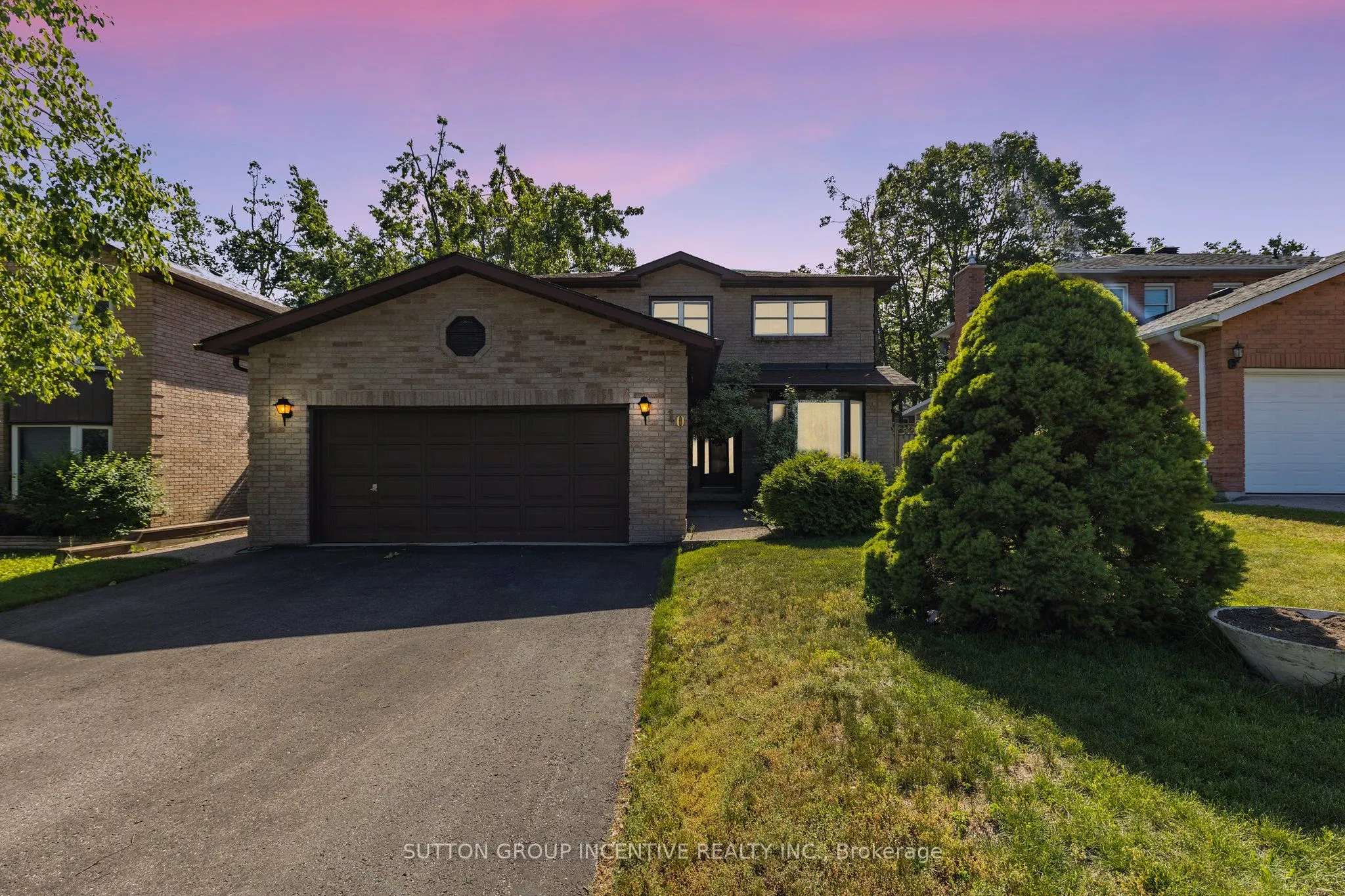 10 Keats Drive