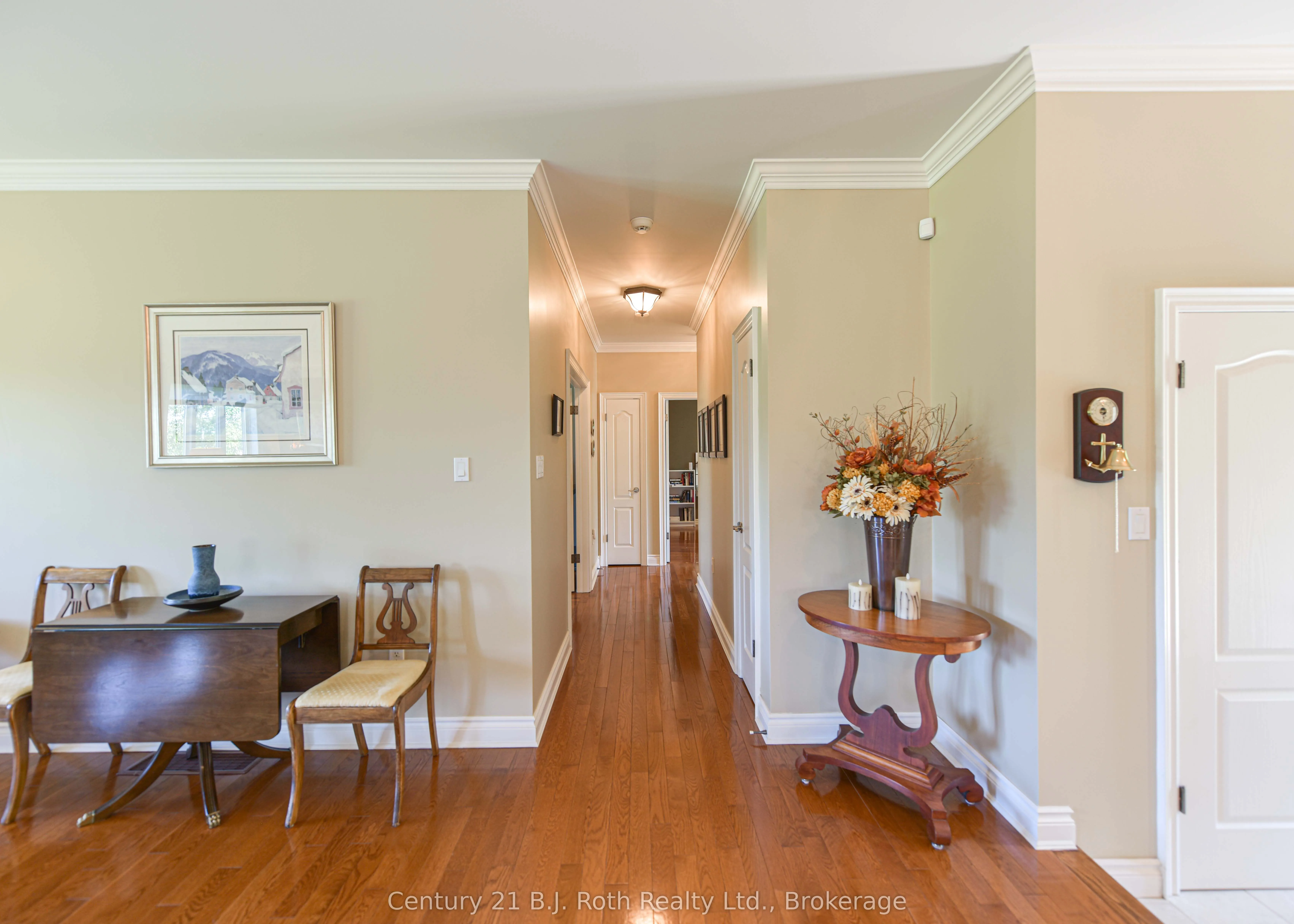 1273 Hawk Ridge Crescent