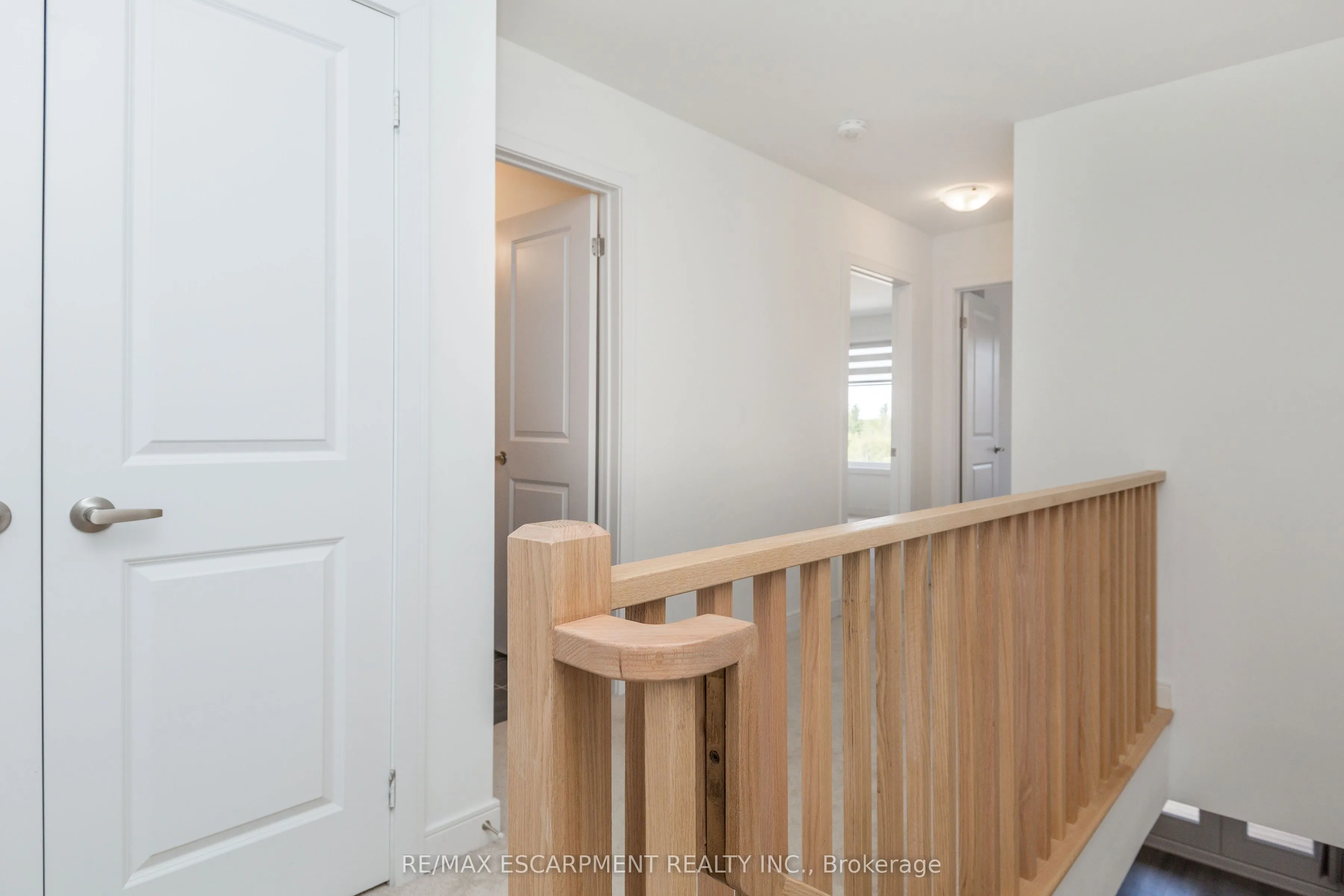 33 Red Maple Lane