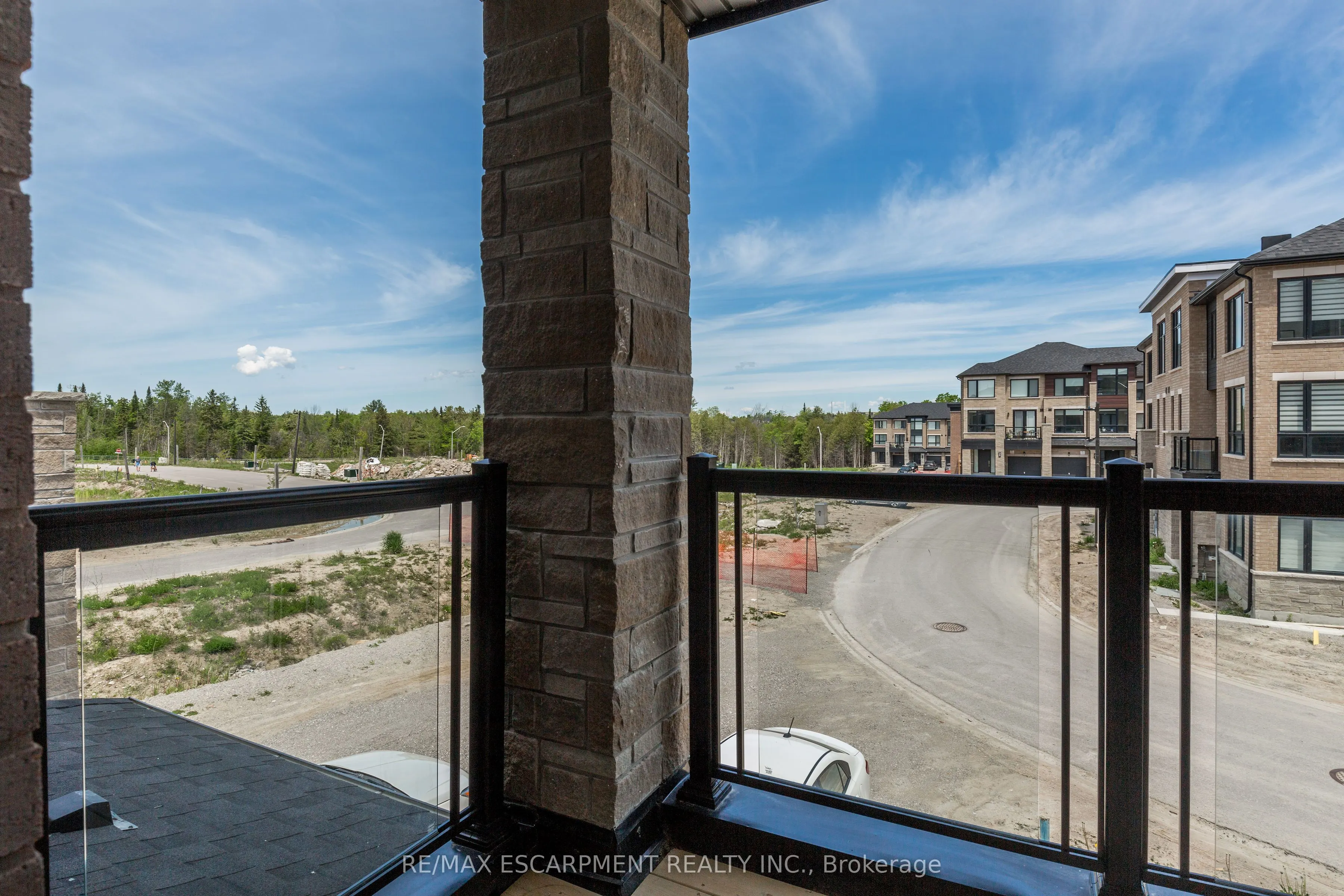 33 Red Maple Lane