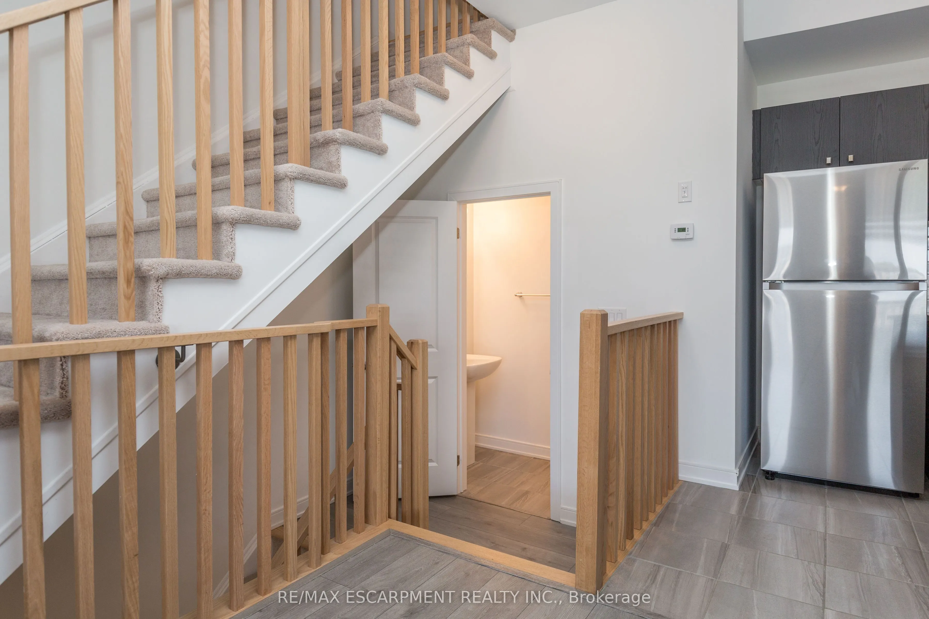 33 Red Maple Lane