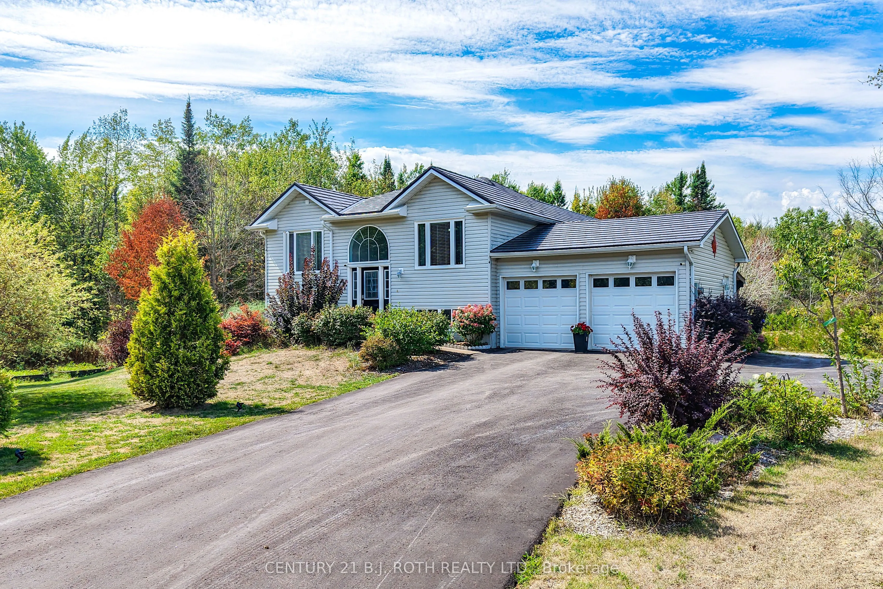 7576 Cronk Side Road