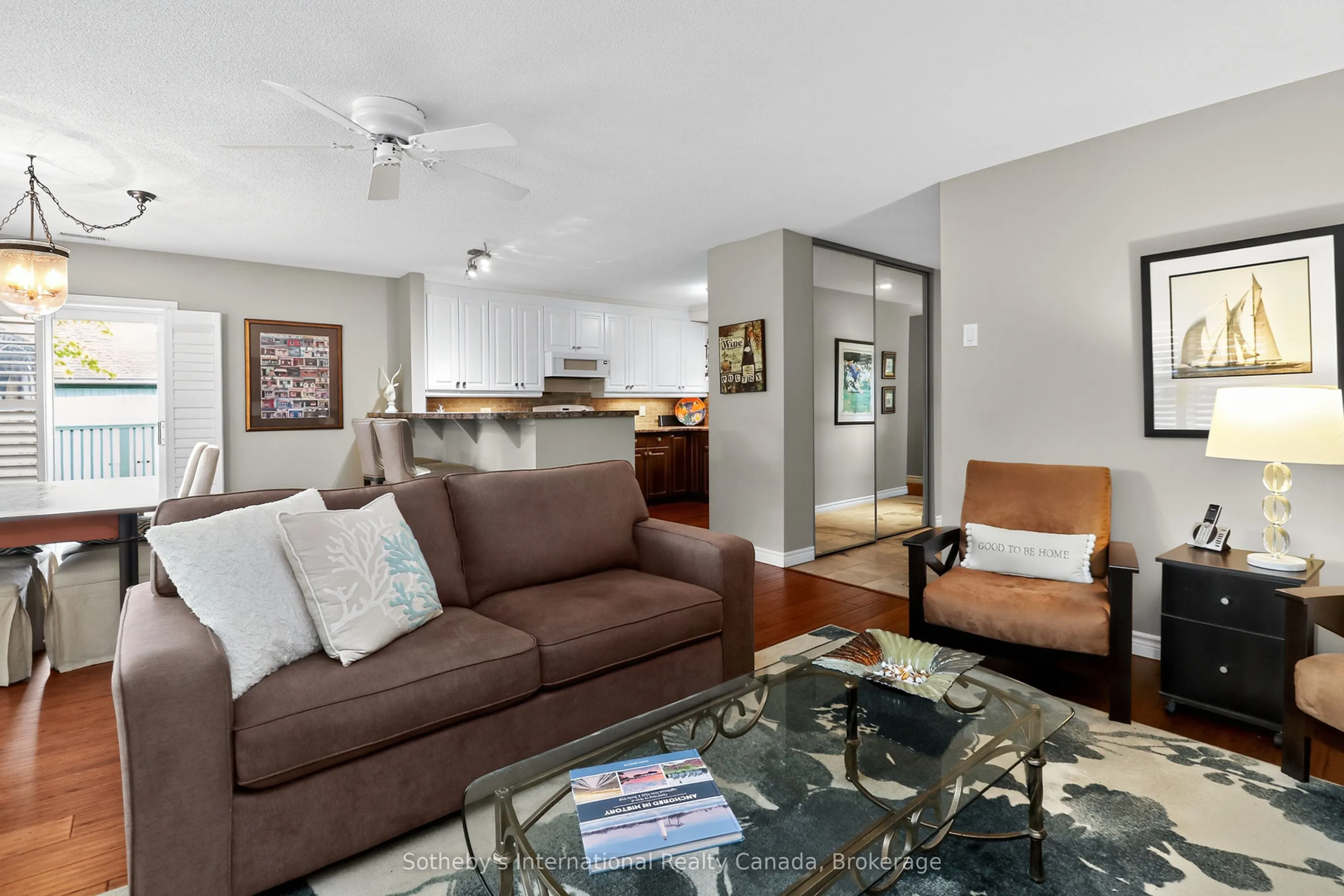 318 Mariners Way, #1