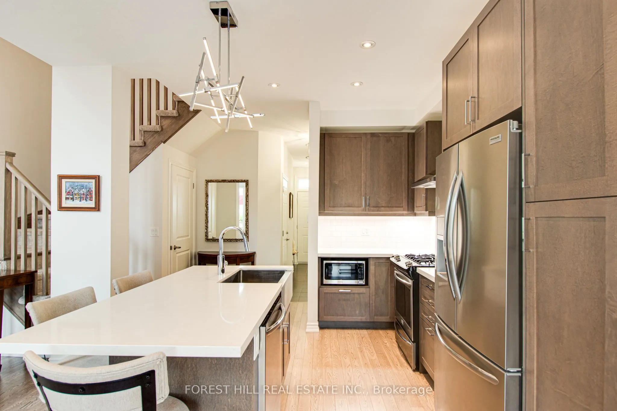 17 Gregory Avenue