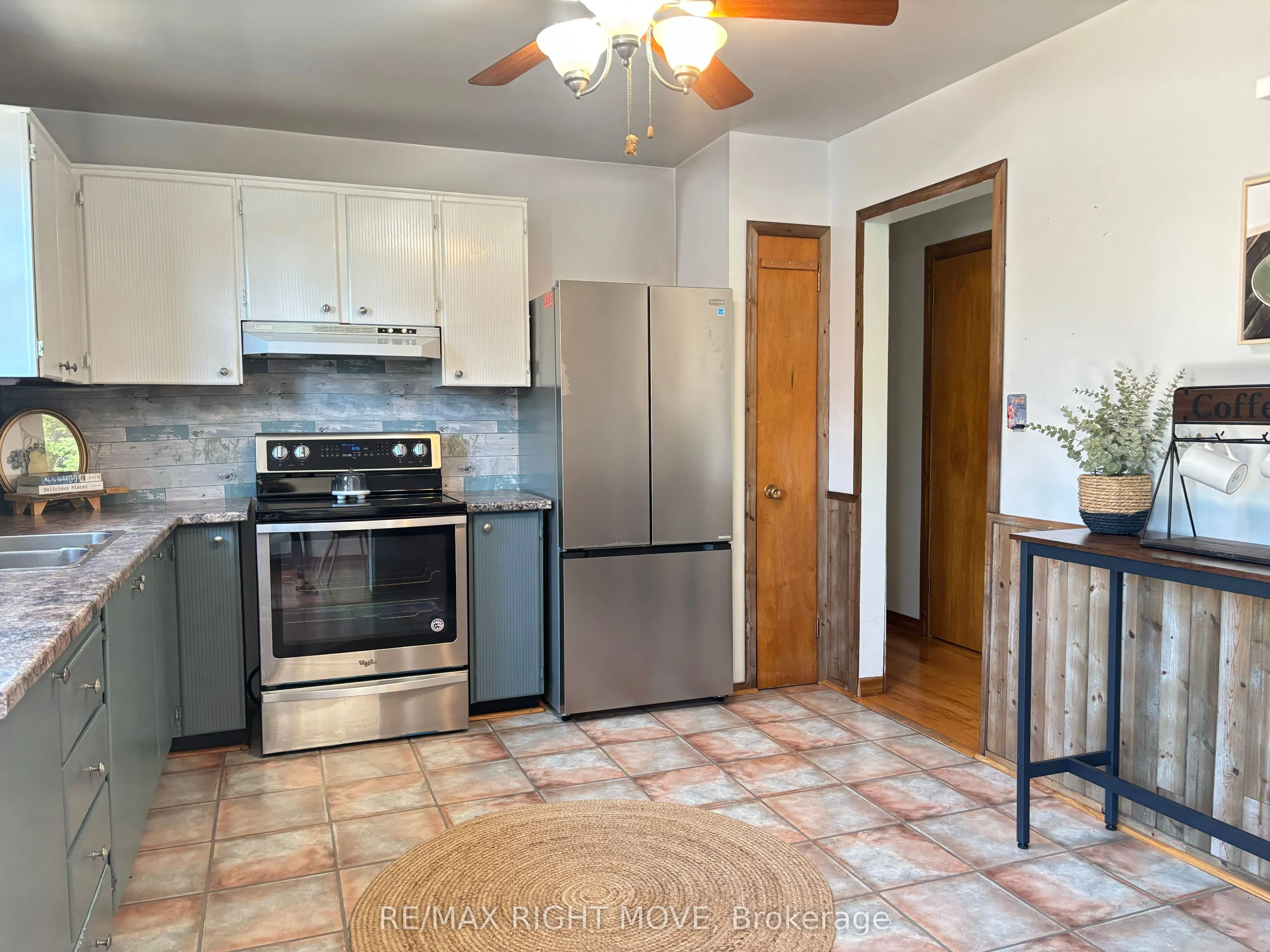427 Jamieson Drive