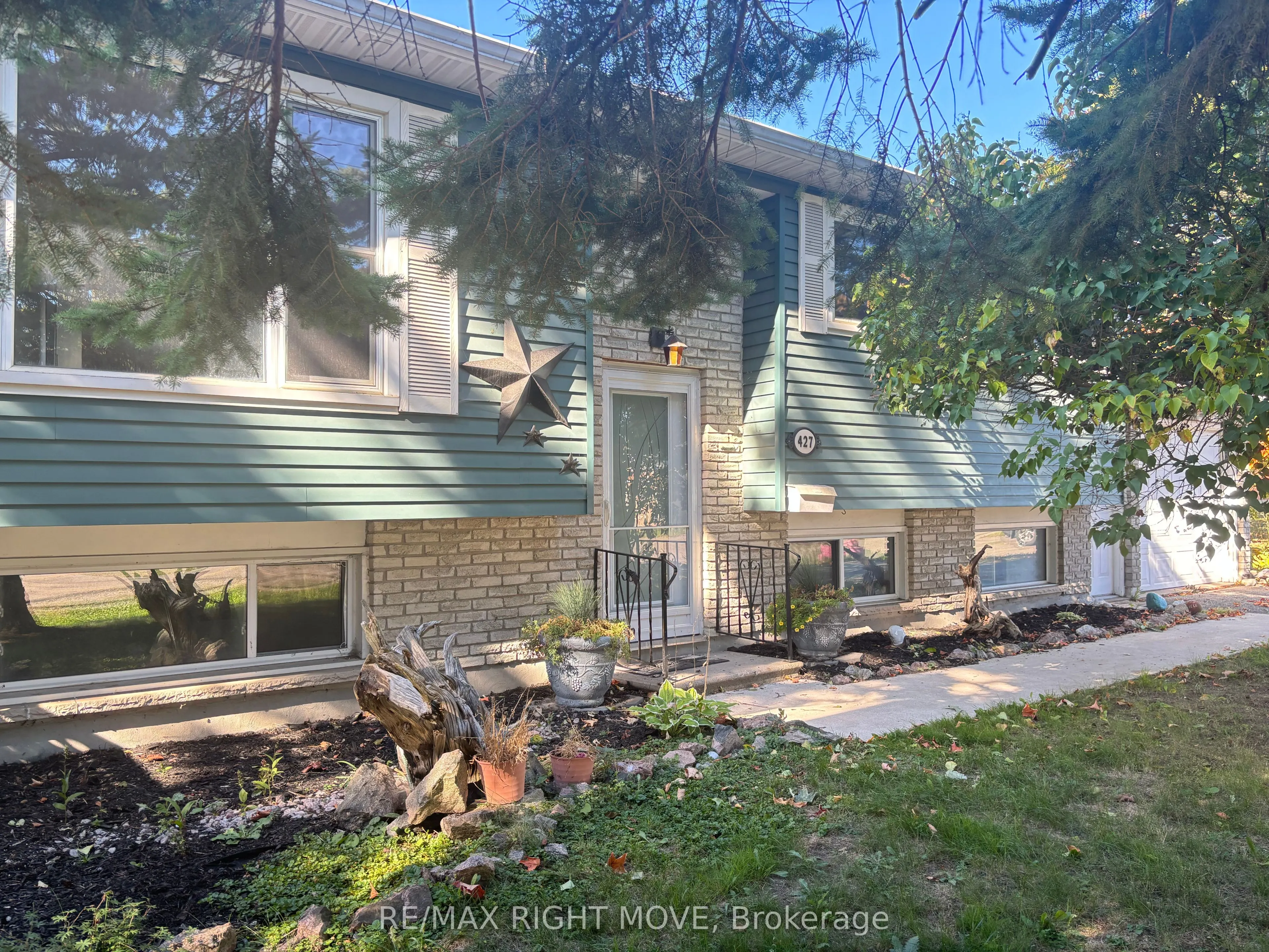 427 Jamieson Drive