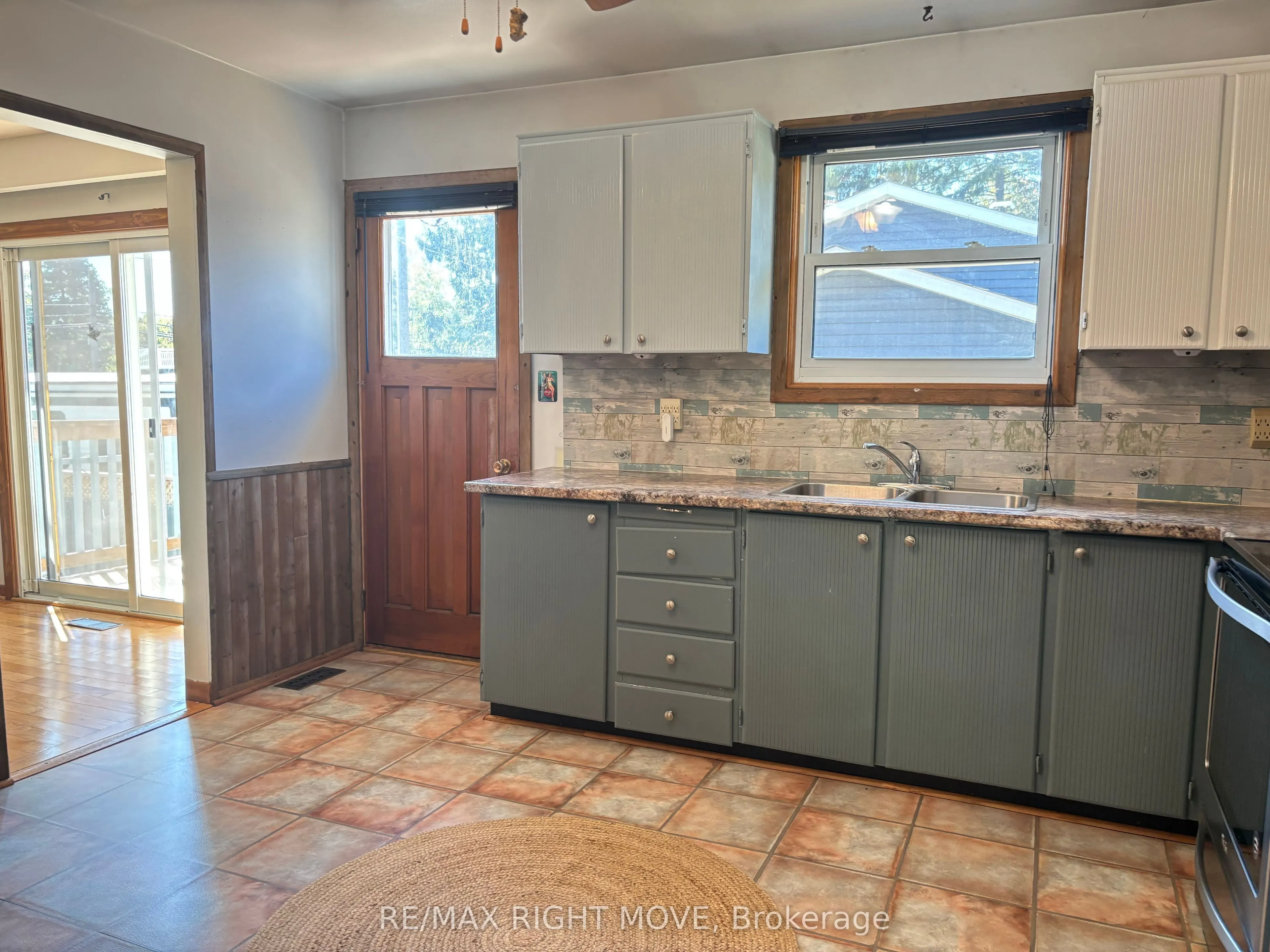 427 Jamieson Drive