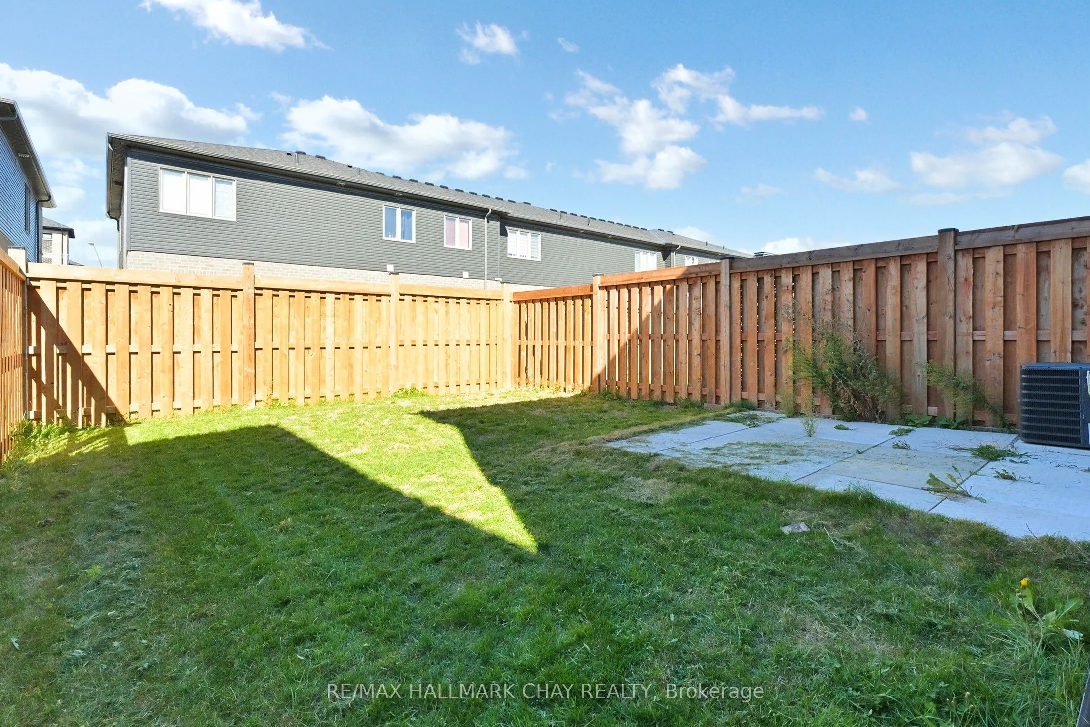 37 Turnberry Lane