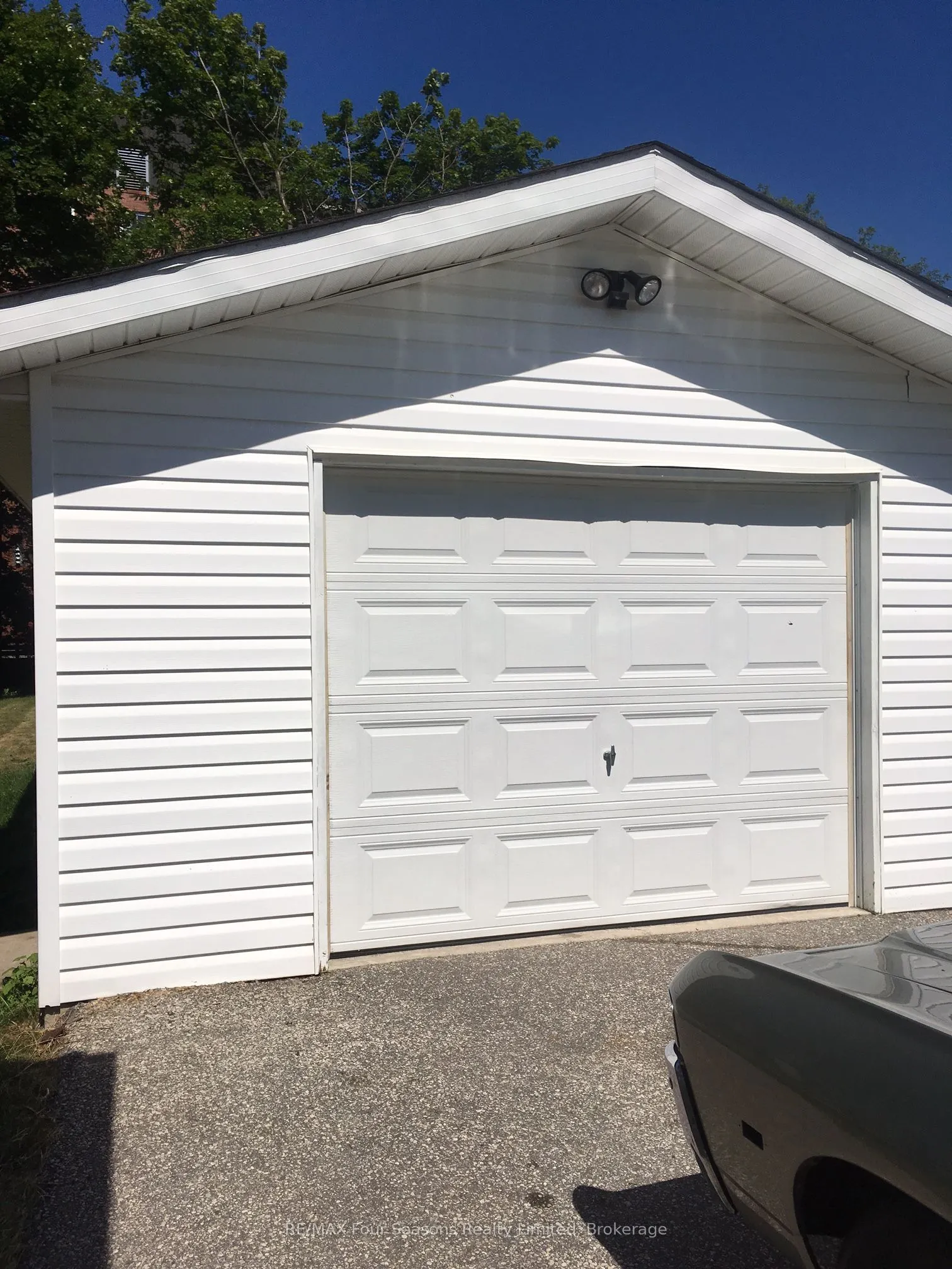 124 Niagara Street