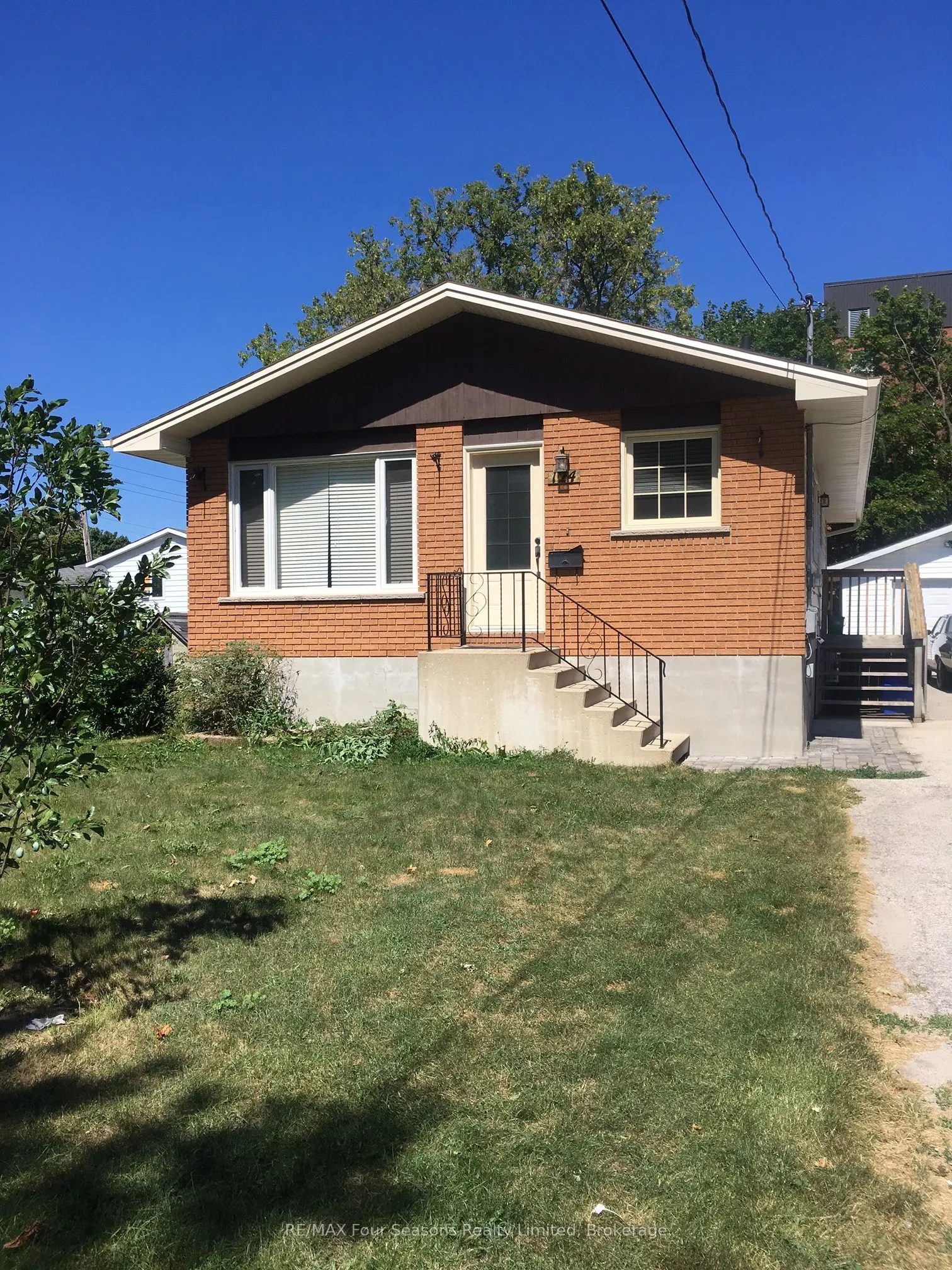 124 Niagara Street