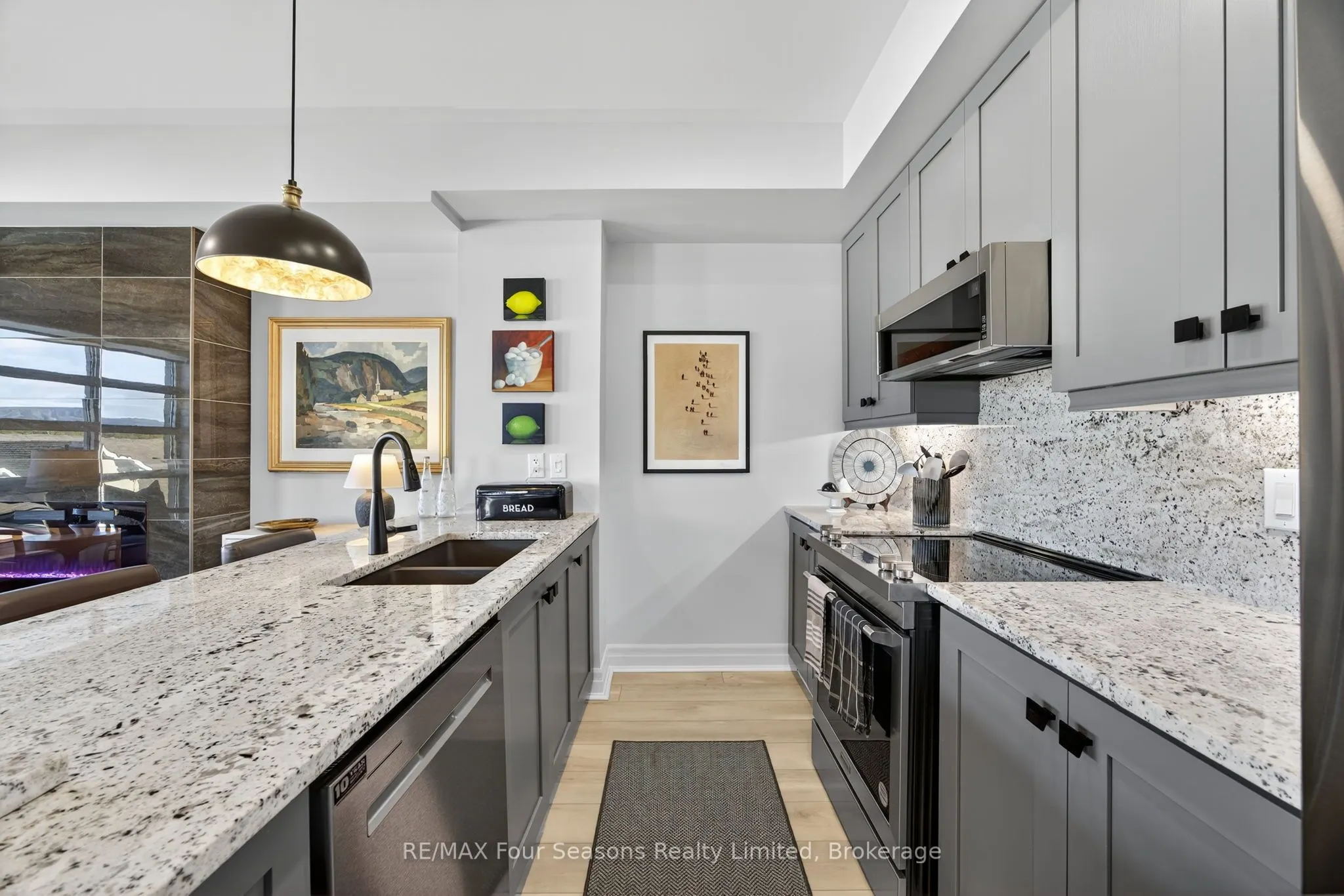 1 Shipyard Lane, #301