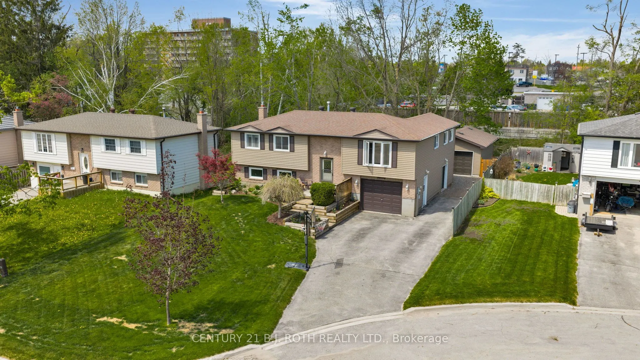 20 Chippawa Court