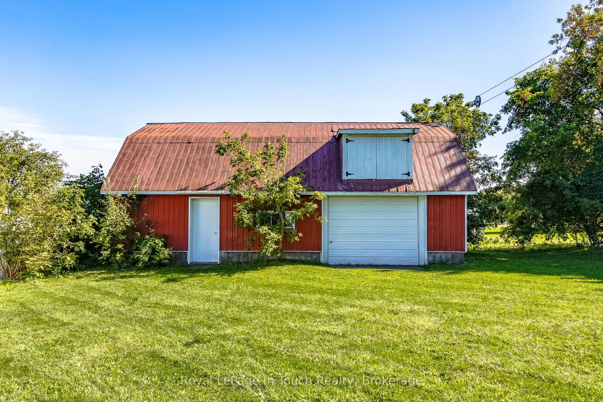 317 Lafontaine Road W