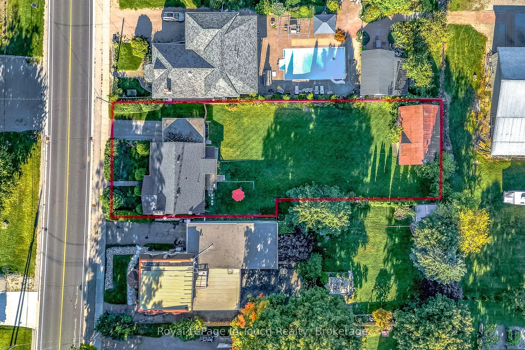 317 Lafontaine Road W