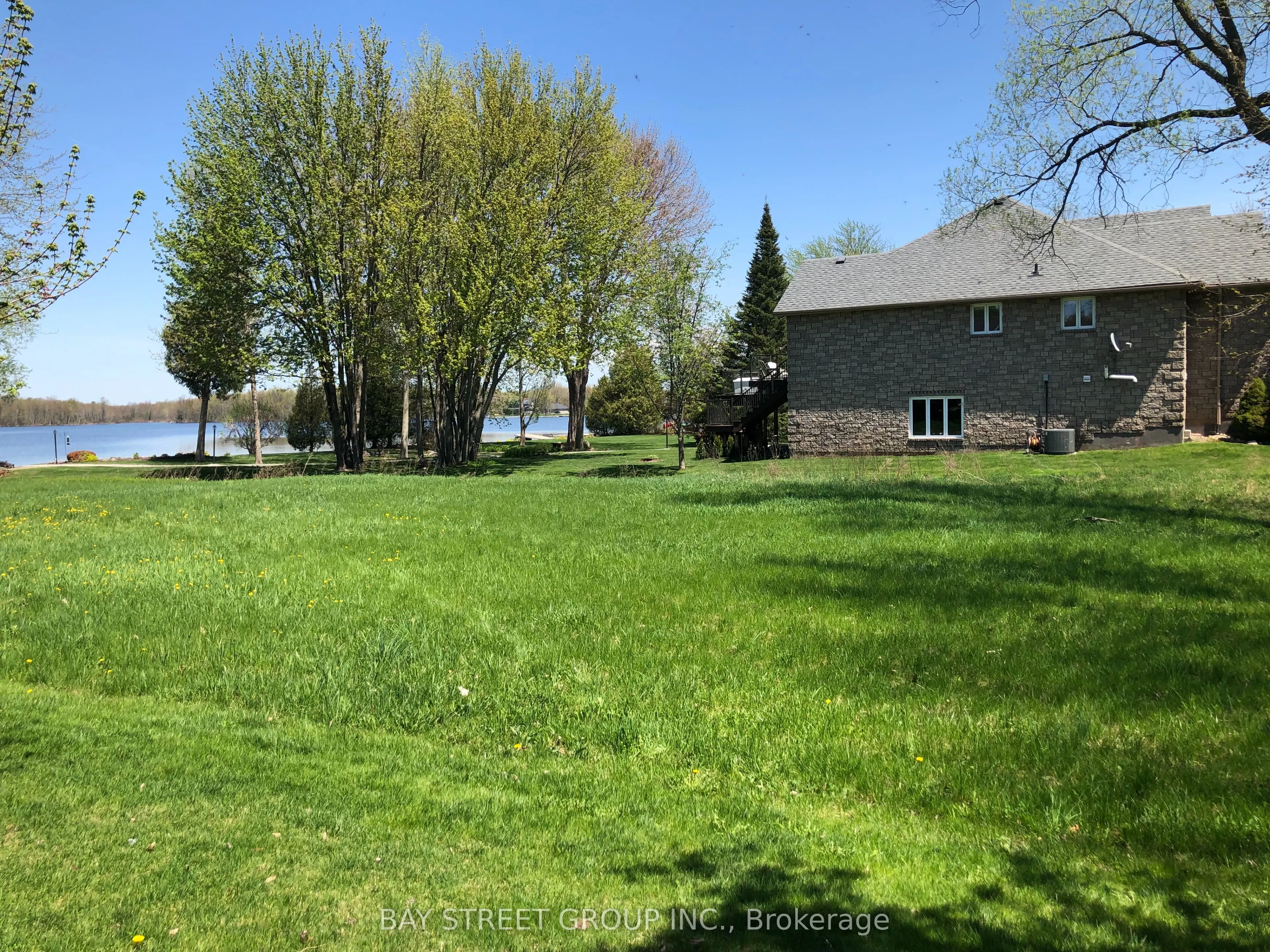 172 Bayshore Drive