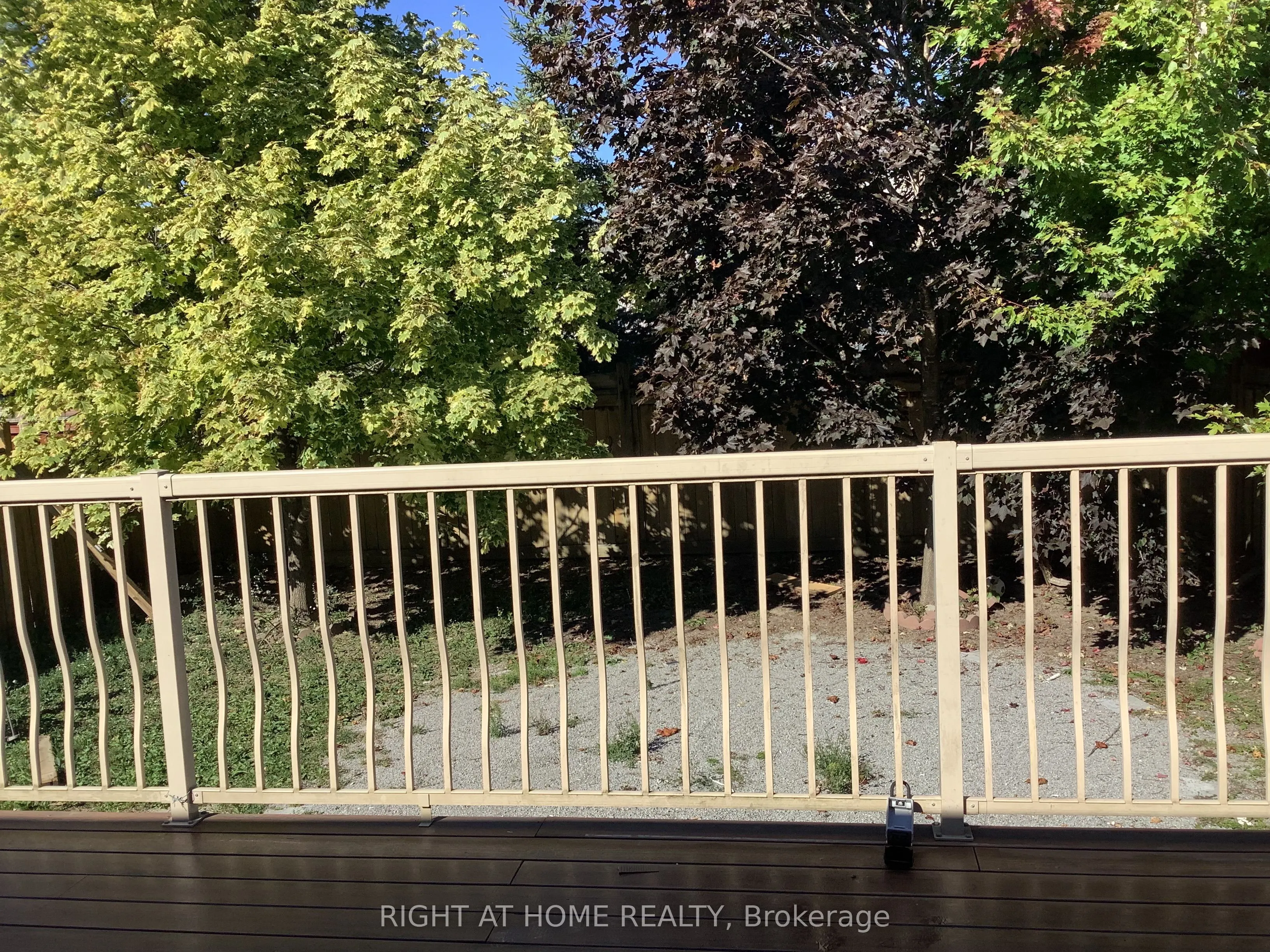 17 Dunsmore Lane