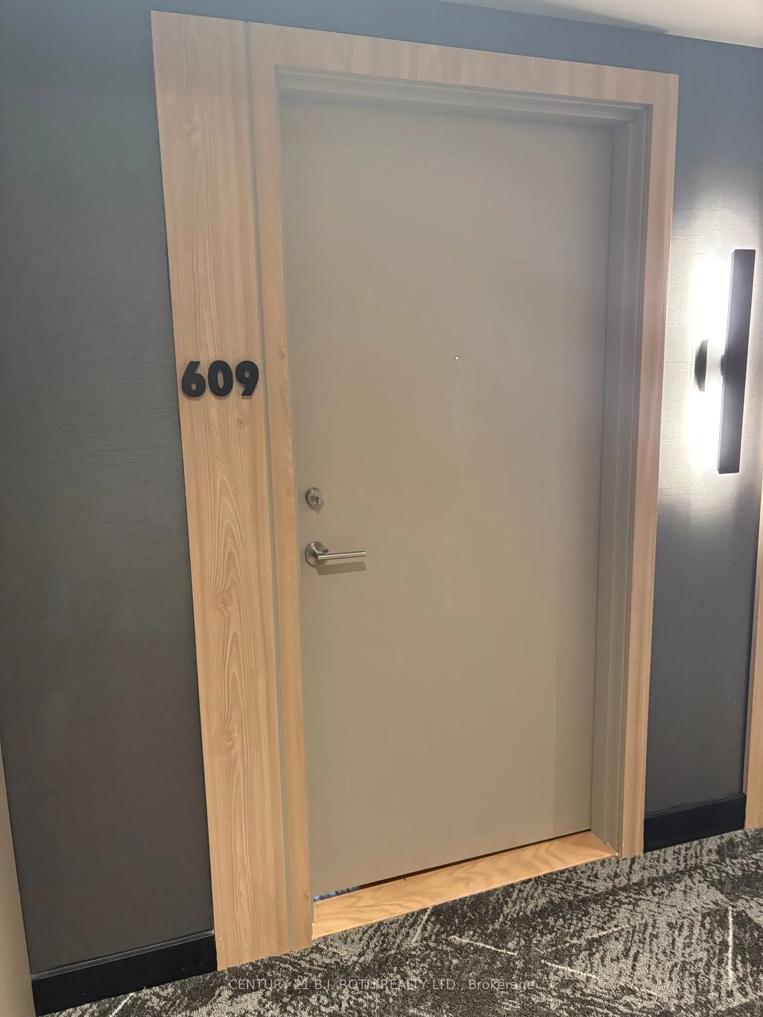 185 Dunlop Street, #609