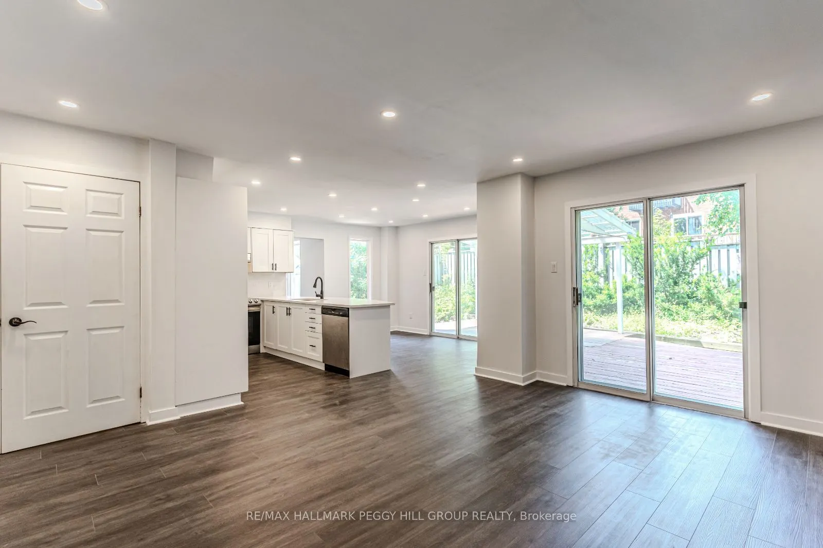 21 Autumn Lane