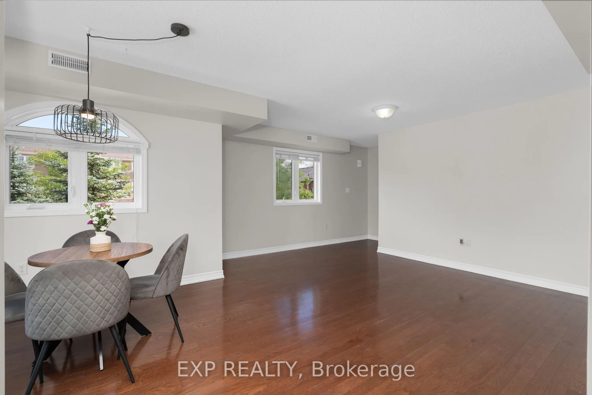 135 Sydenham Wells, #3