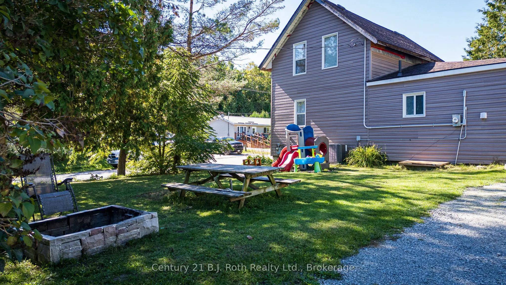 528 Camilla Street