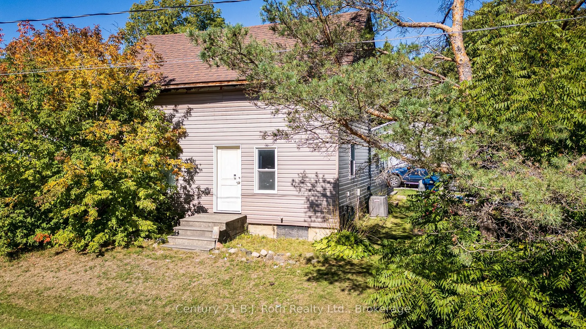 528 Camilla Street