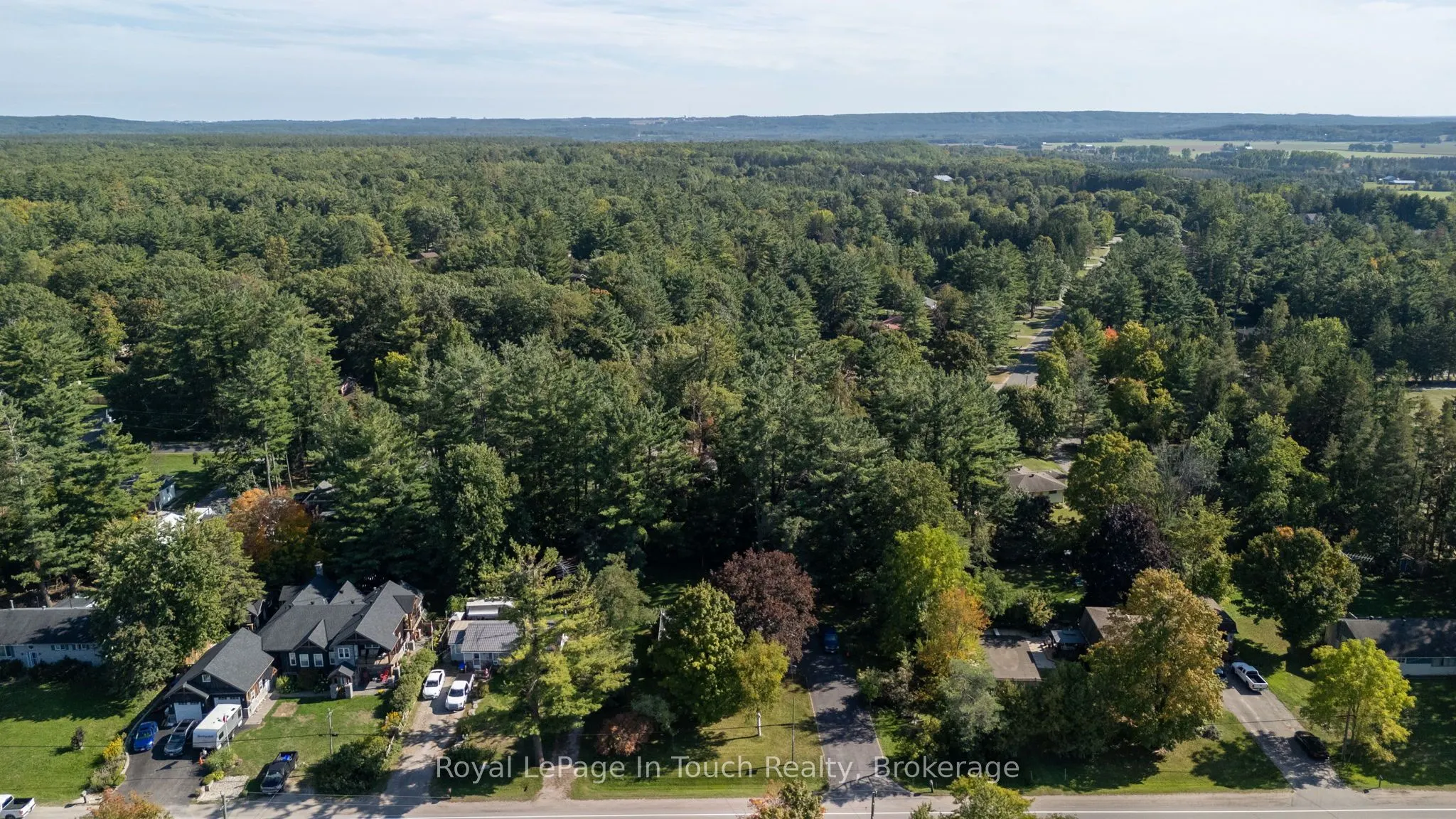3957 Horseshoe Valley Road W